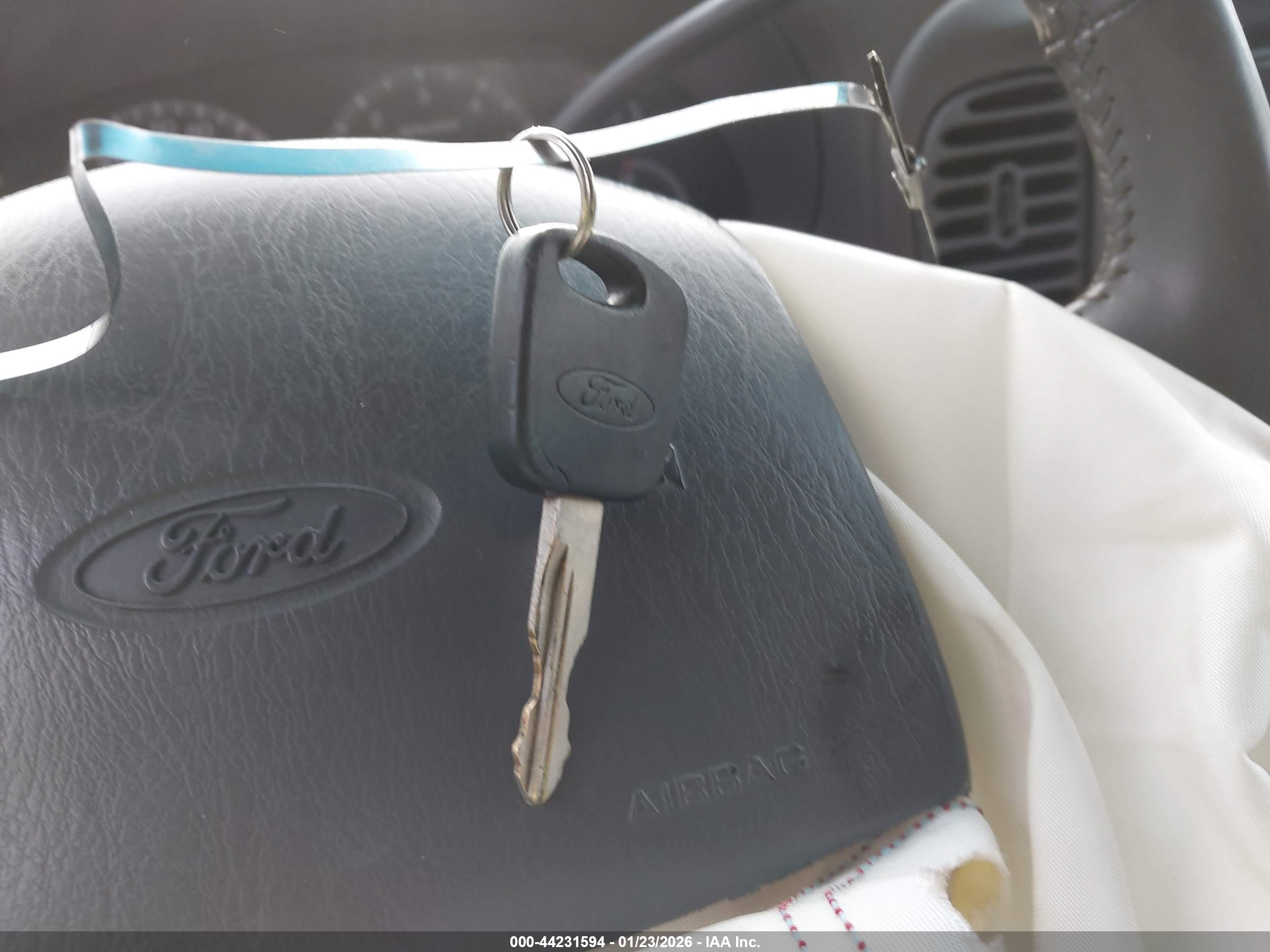 FORD F-150 image 11