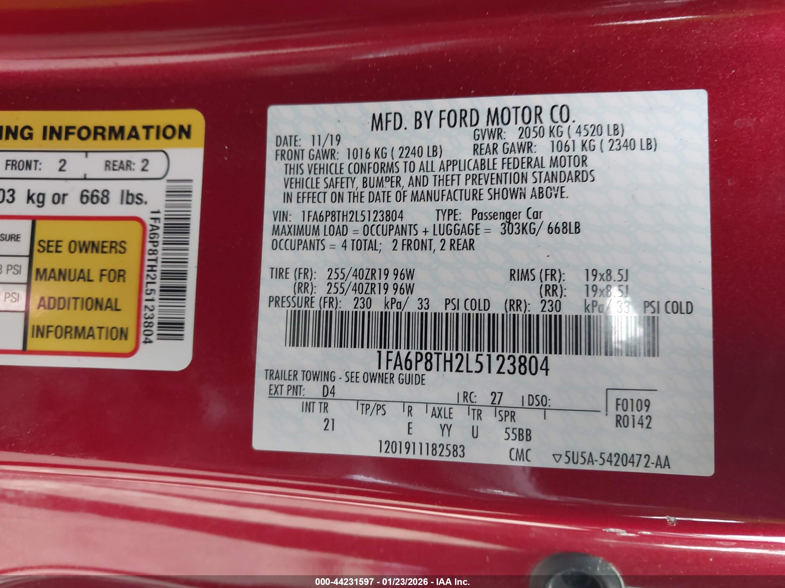 FORD MUSTANG image 9