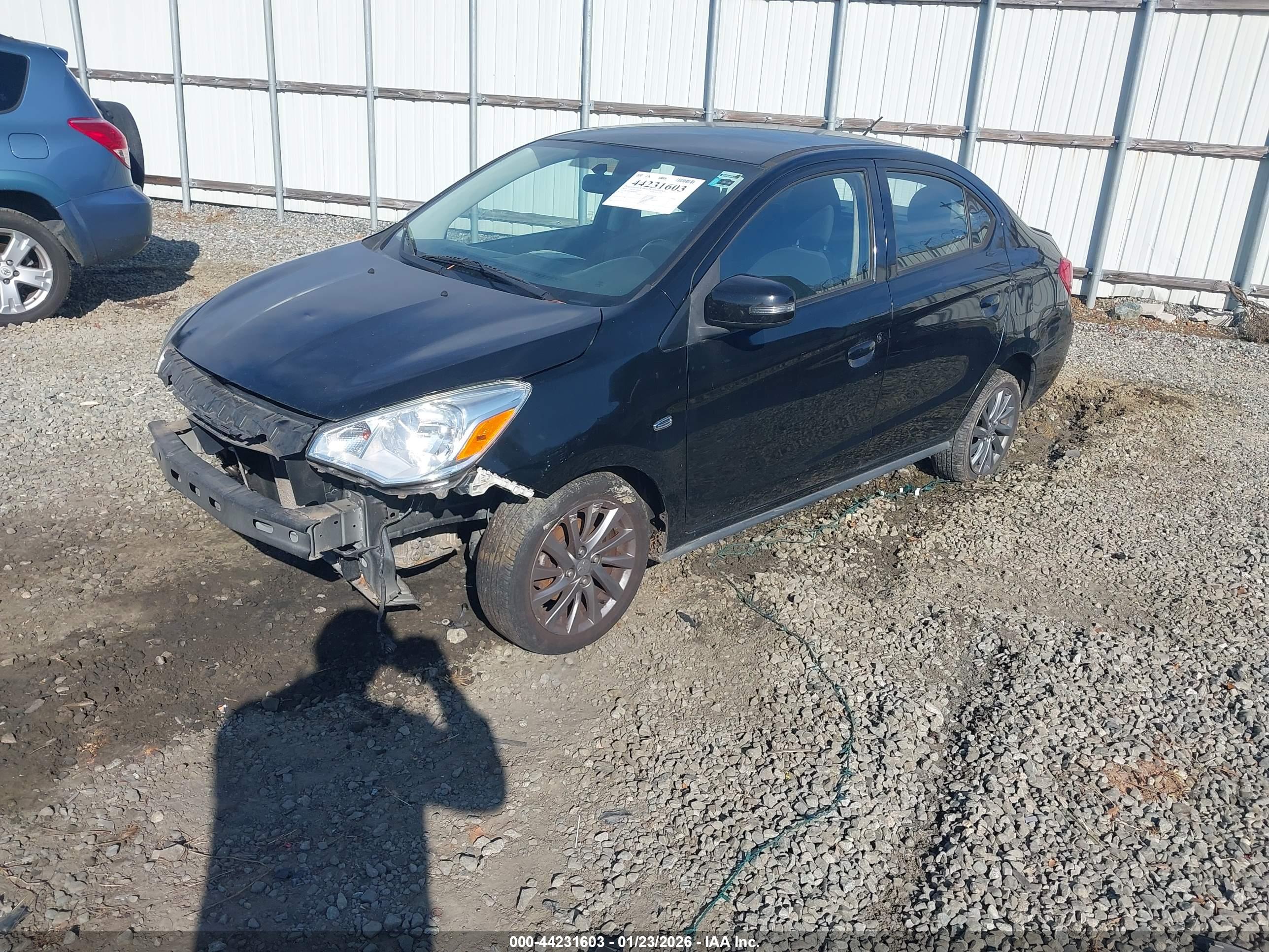MITSUBISHI MIRAGE image 2