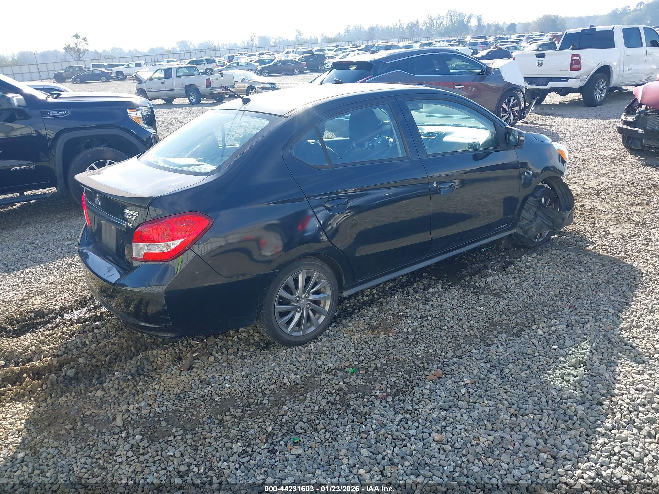 MITSUBISHI MIRAGE image 4