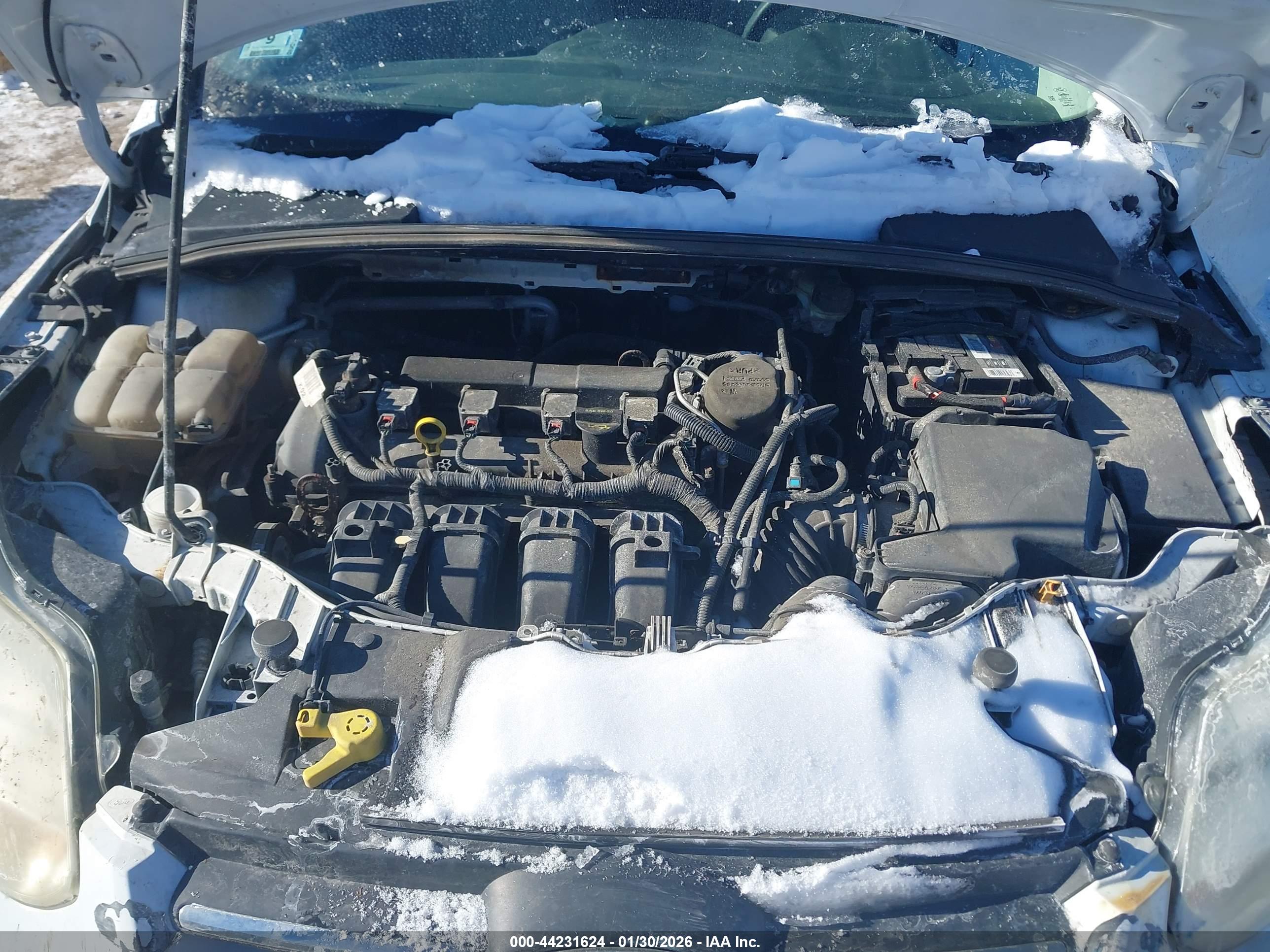 FORD FOCUS image 10