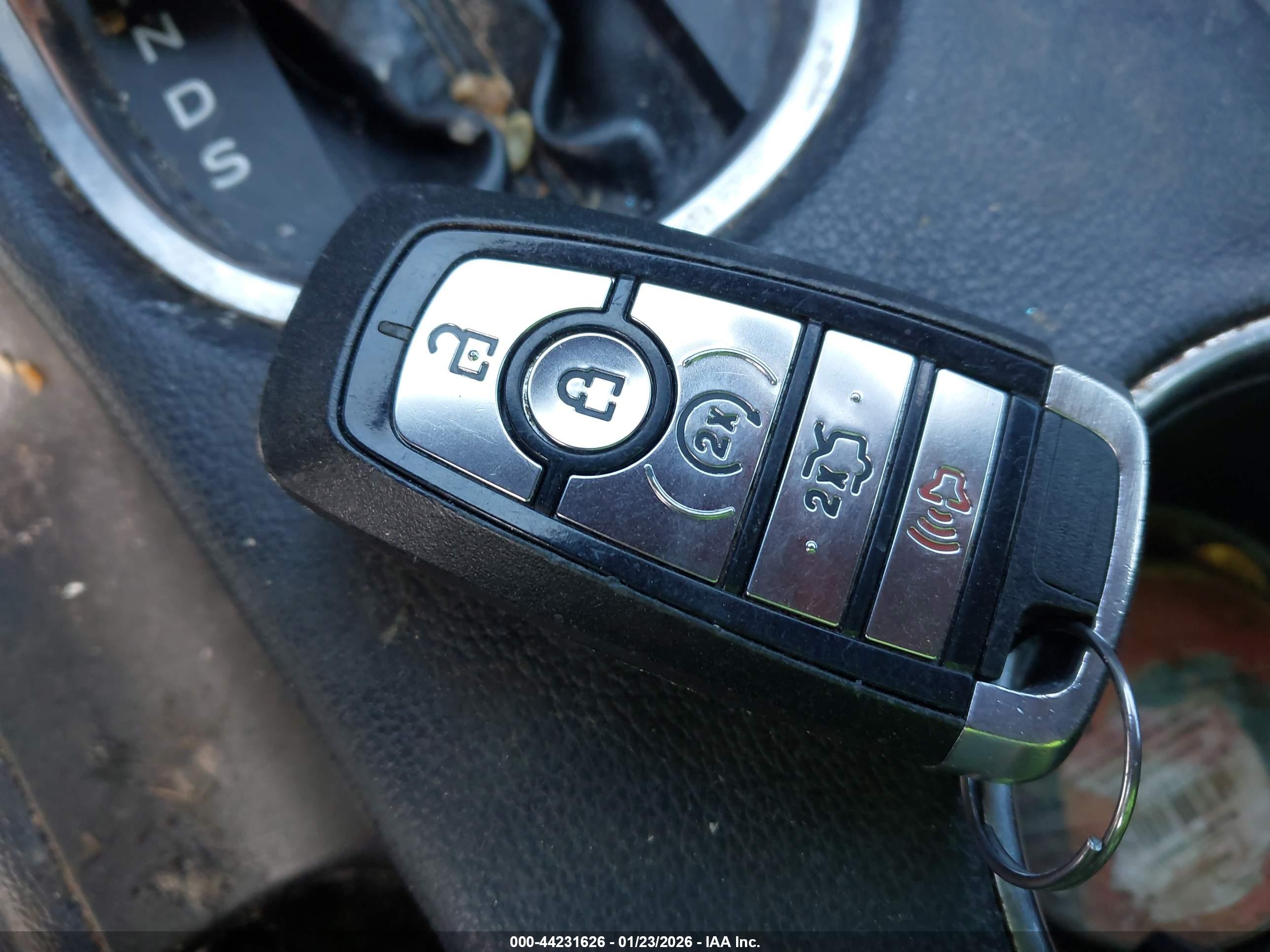 FORD MUSTANG image 11