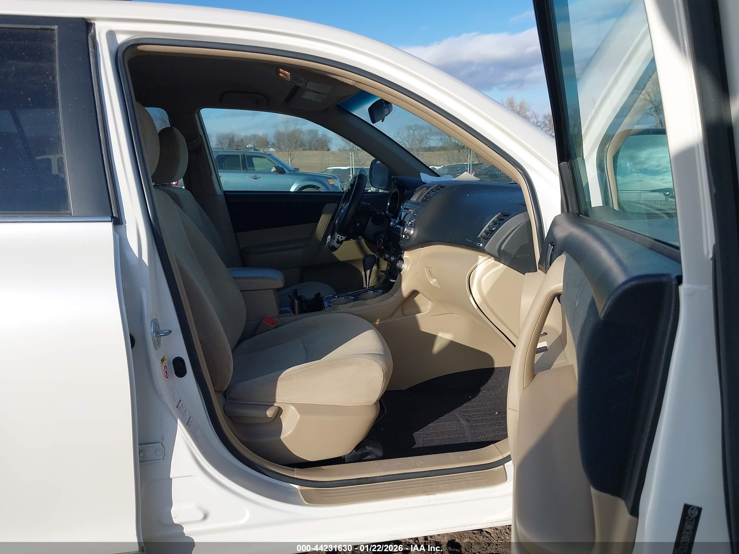 TOYOTA HIGHLANDER image 5