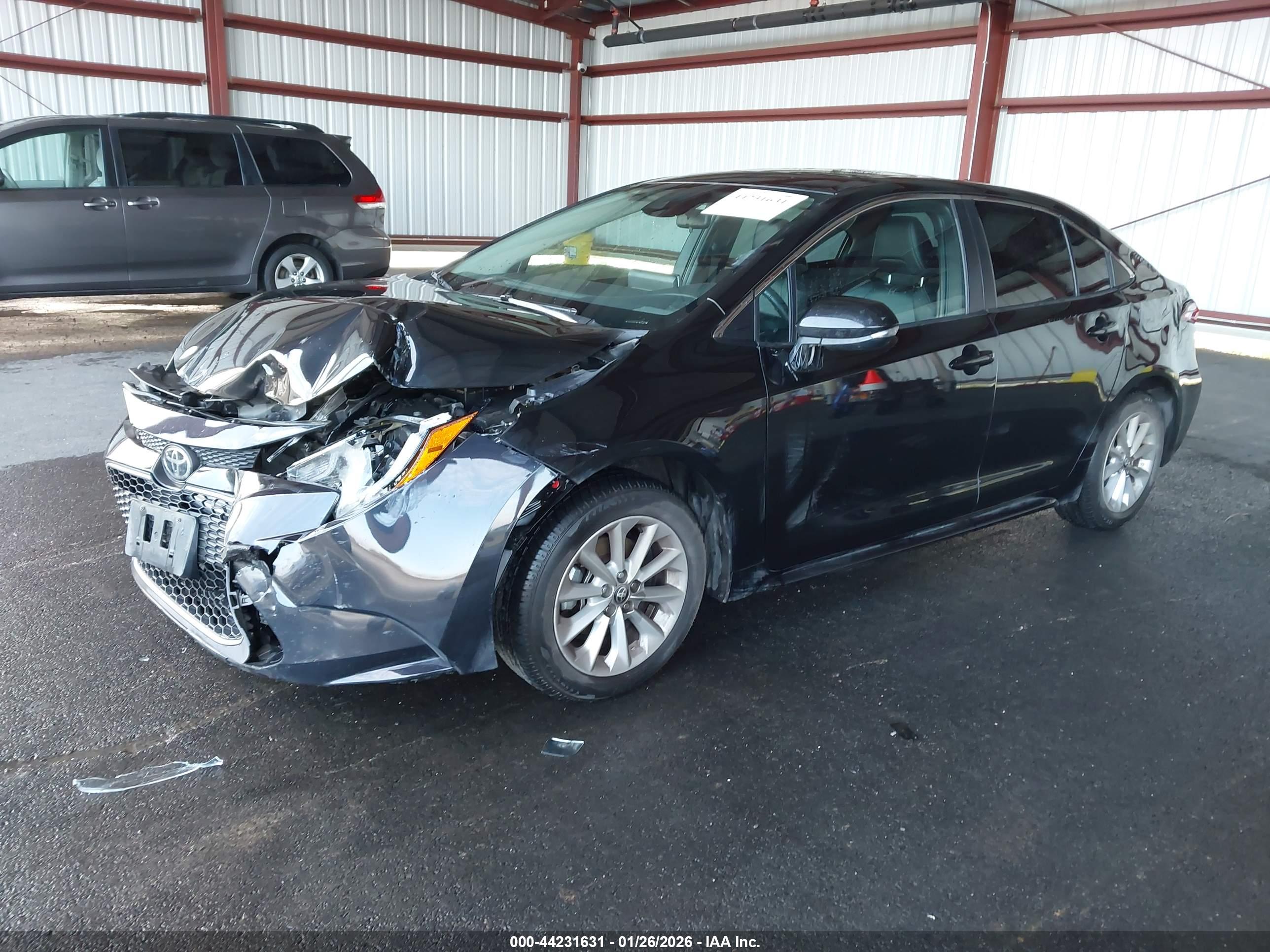 TOYOTA COROLLA image 2