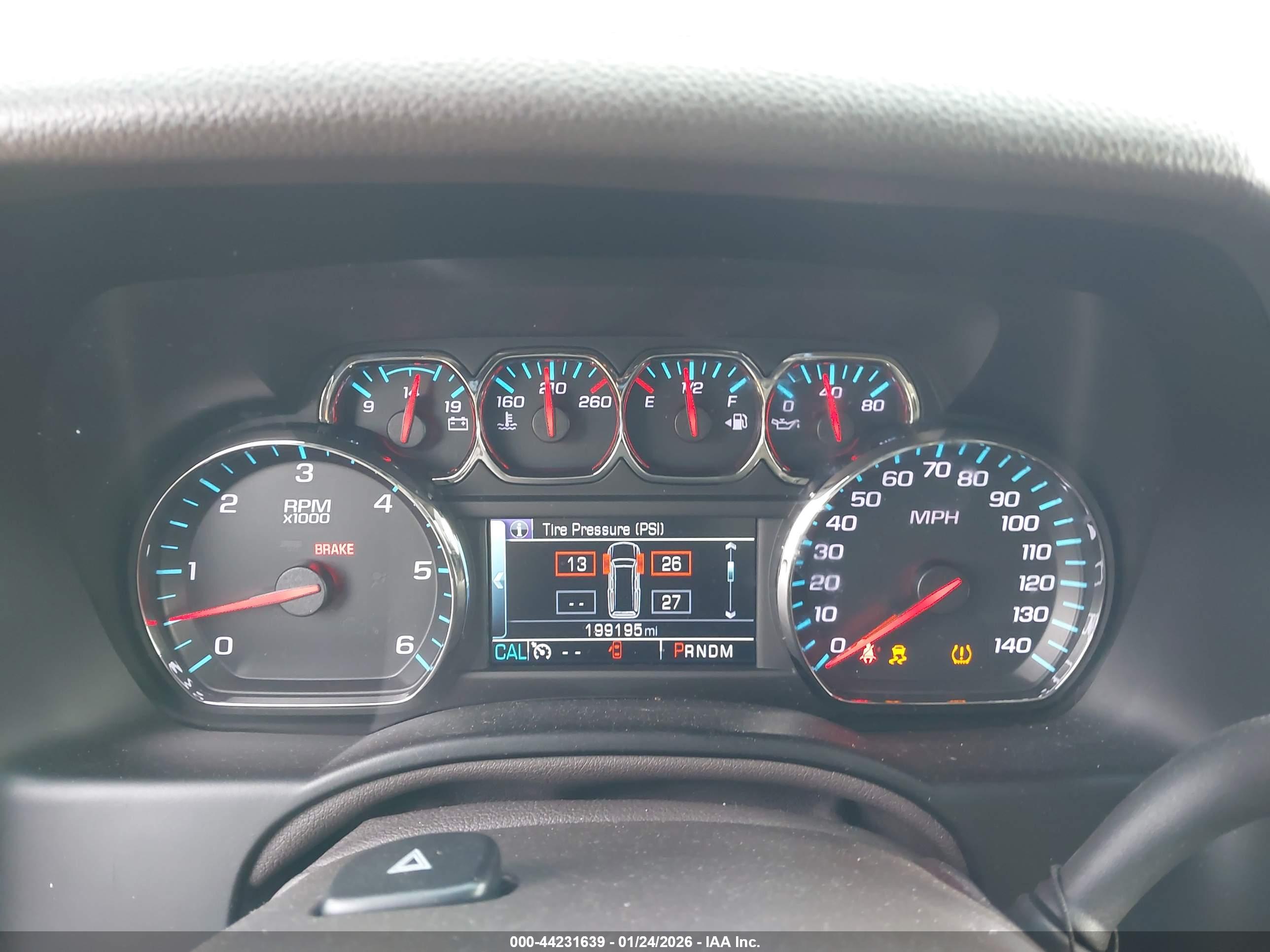 CHEVROLET TAHOE image 7