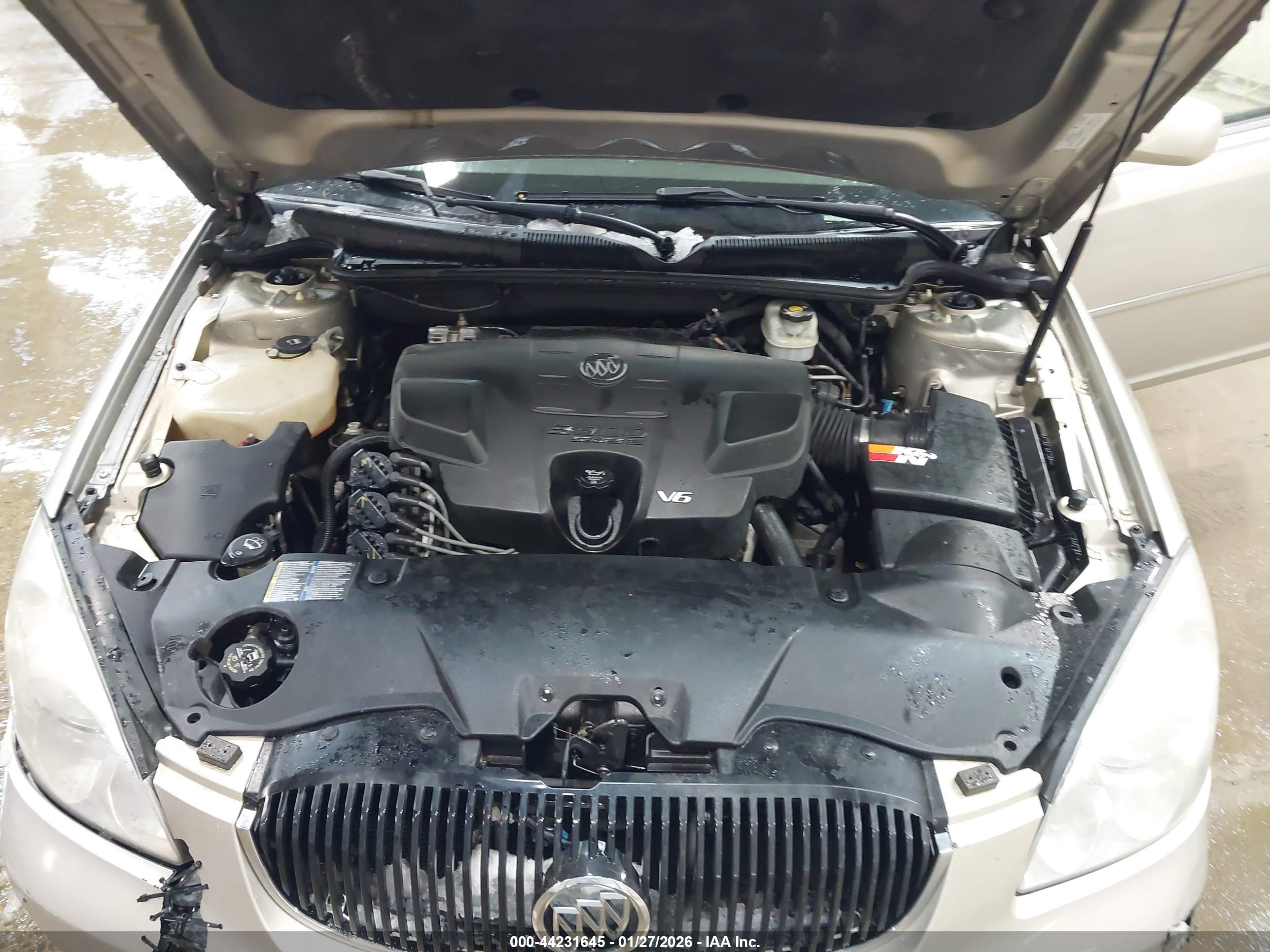 BUICK LUCERNE image 10