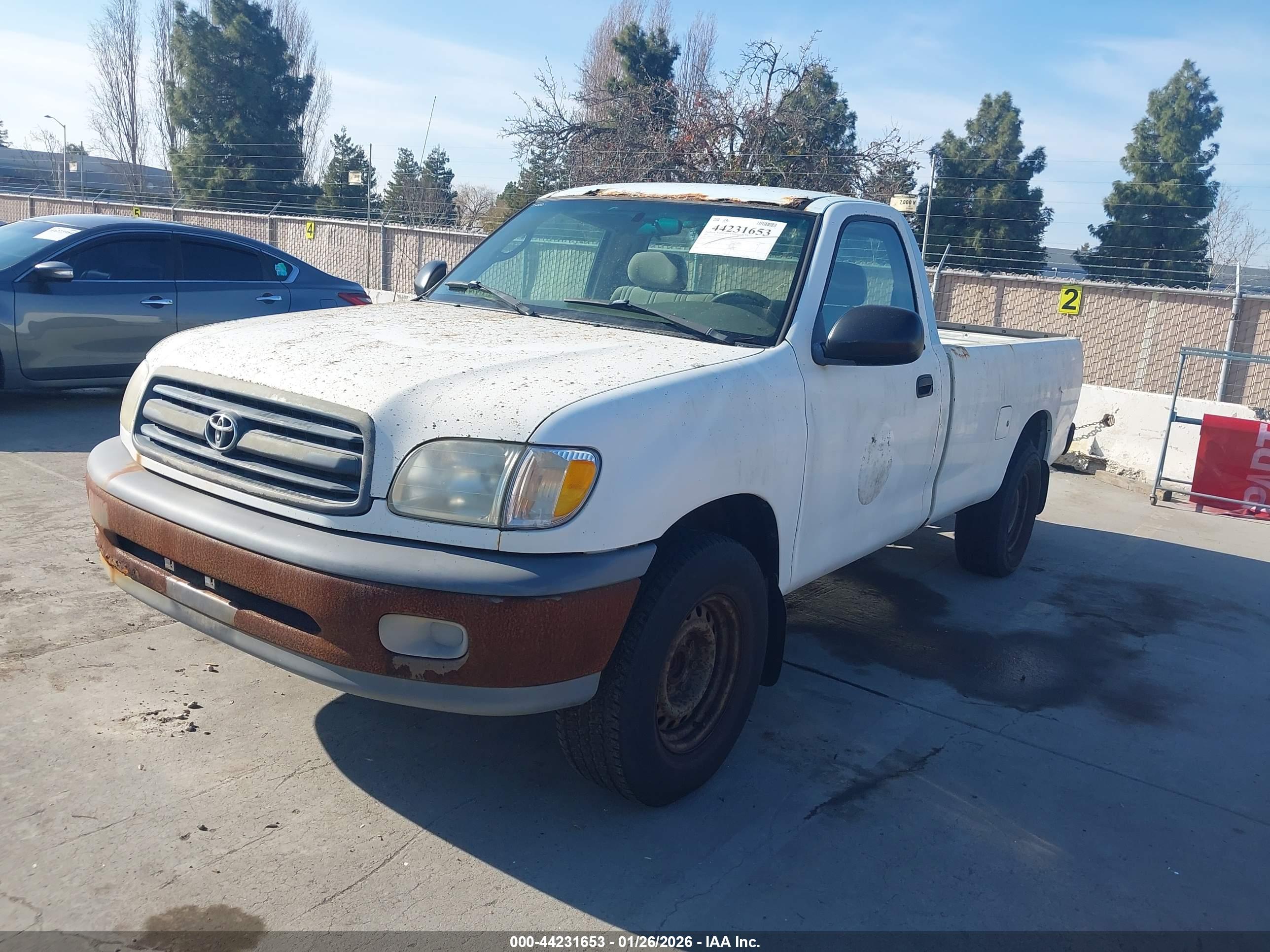 TOYOTA TUNDRA image 2