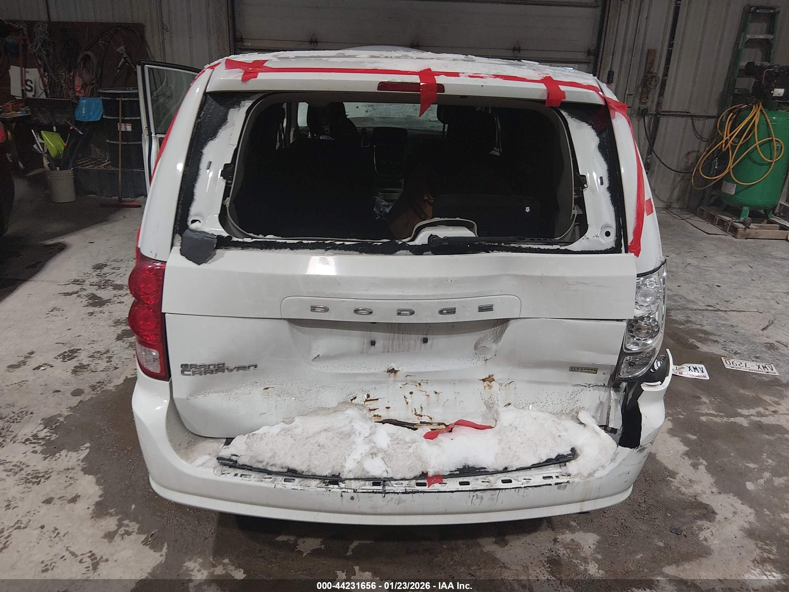 DODGE GRAND image 6