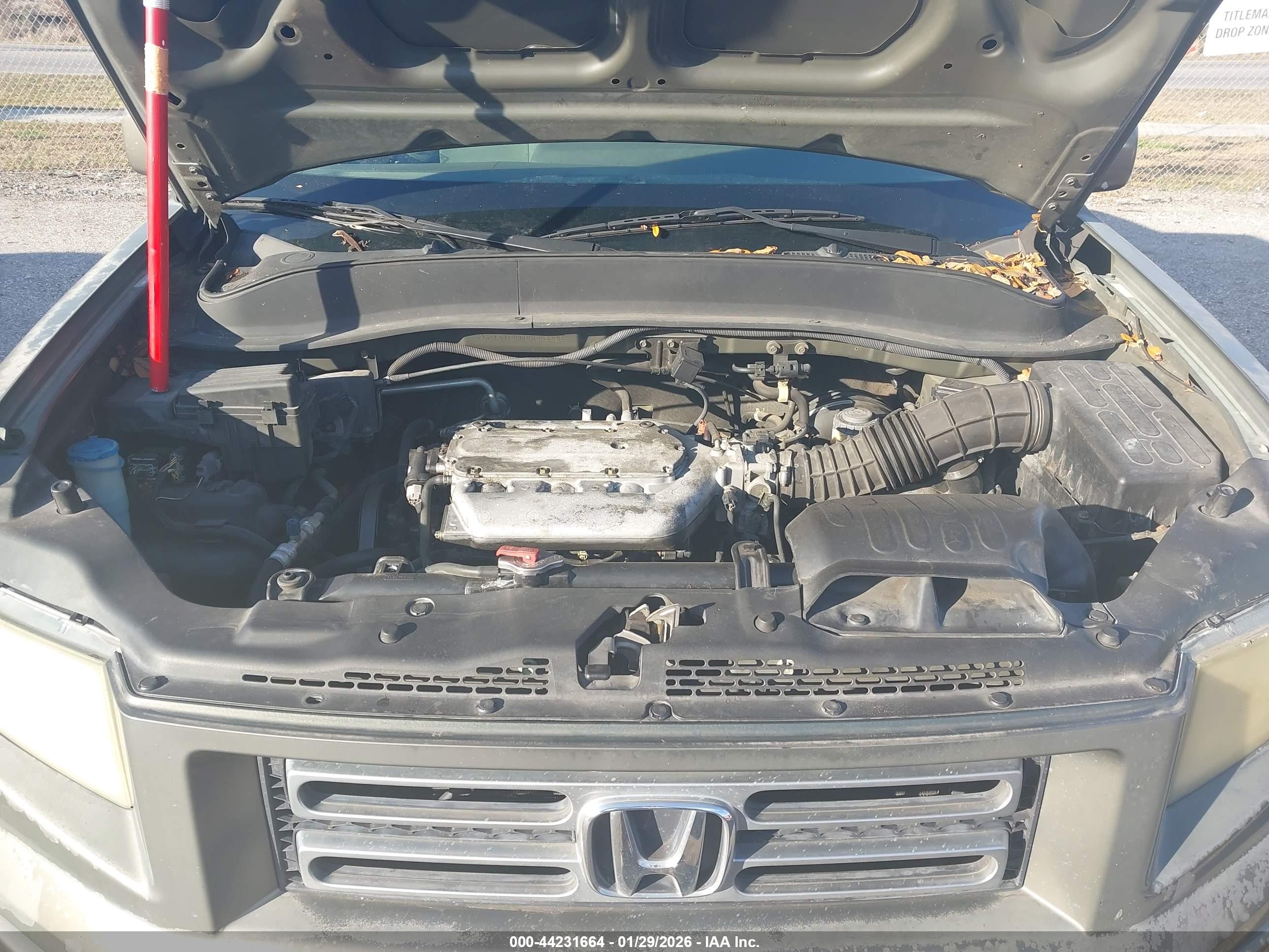 HONDA RIDGELINE image 10