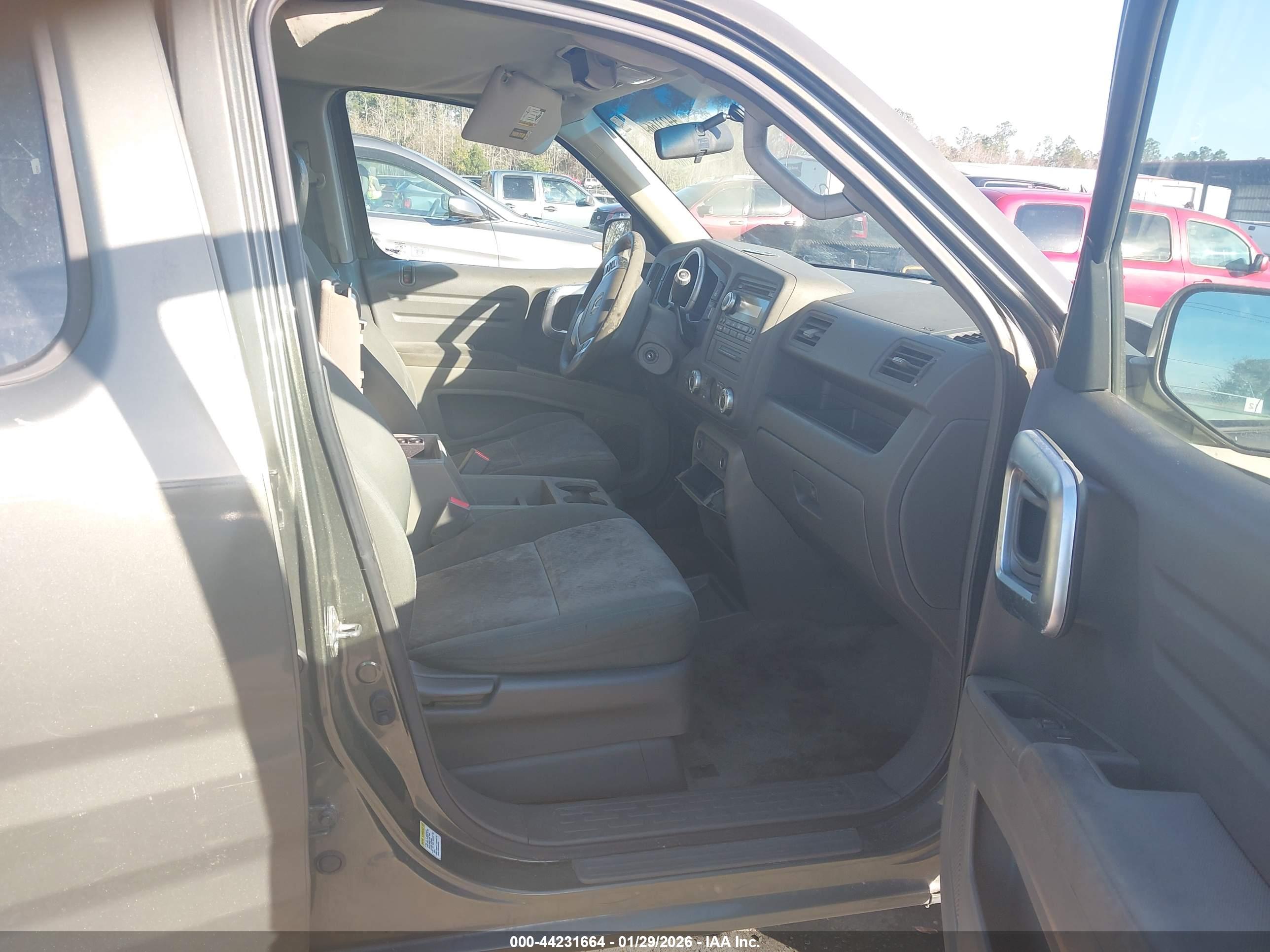 HONDA RIDGELINE image 5