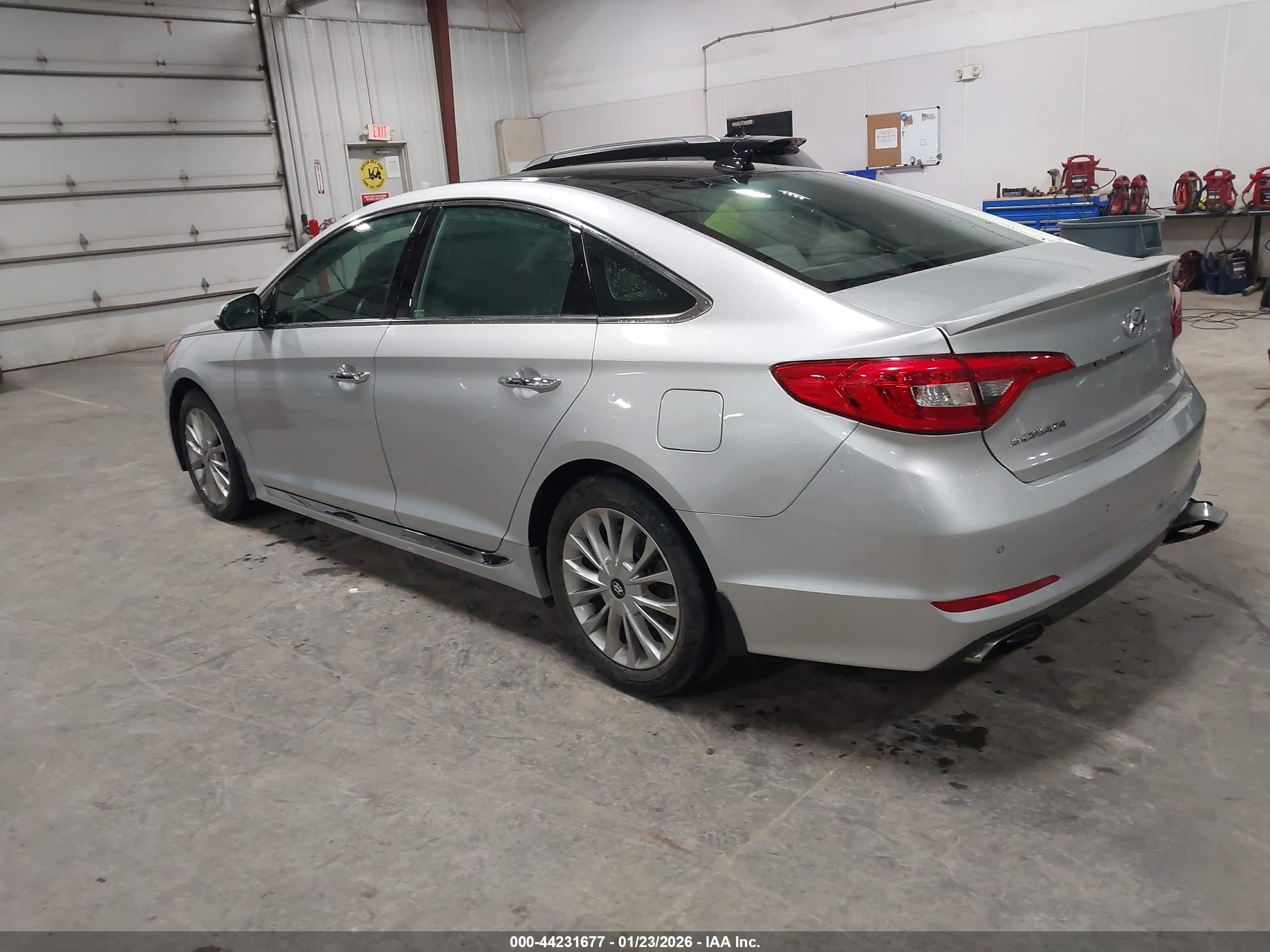 HYUNDAI SONATA image 3