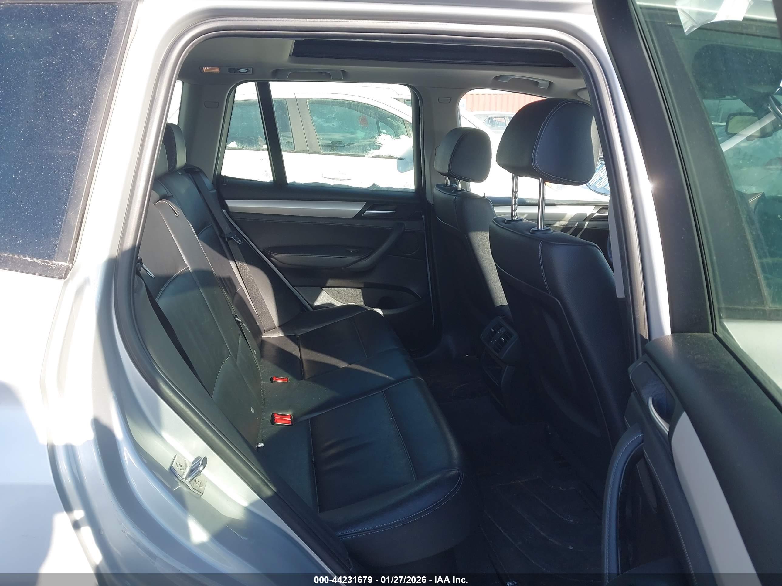 BMW X3 image 8