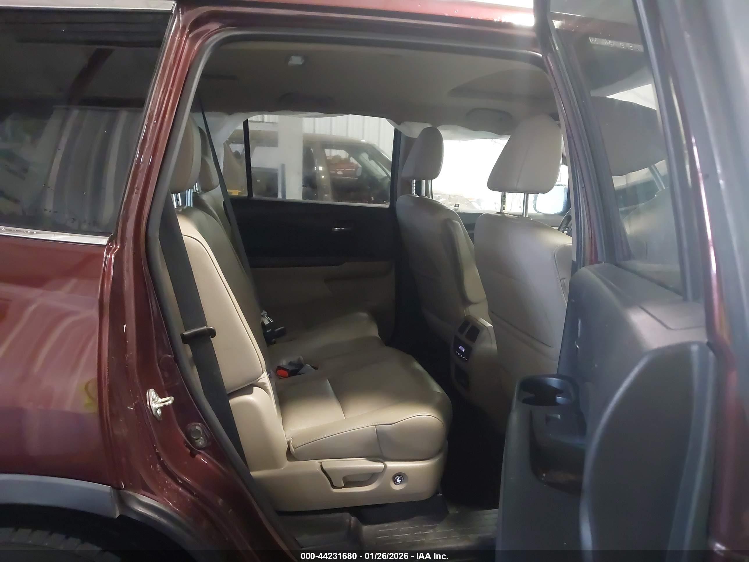 HONDA PILOT image 8