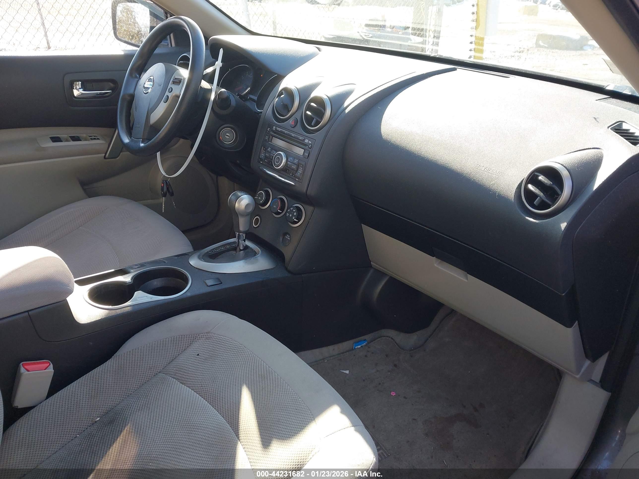 NISSAN ROGUE image 5