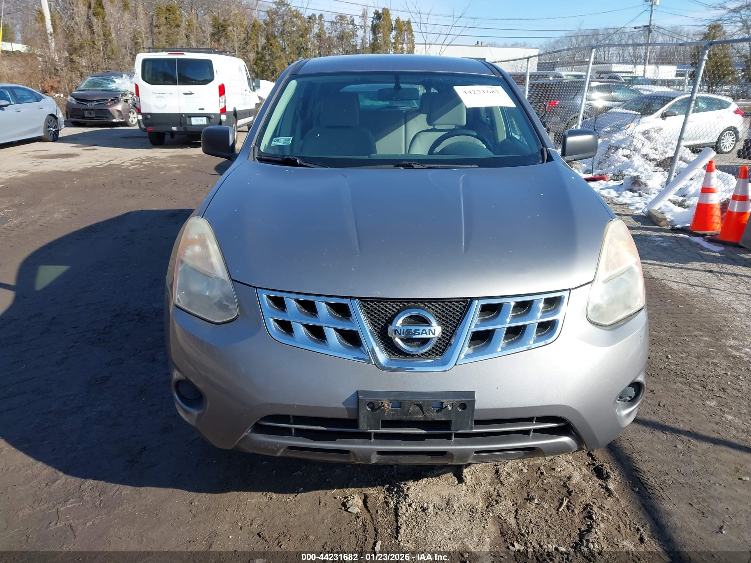 NISSAN ROGUE image 6