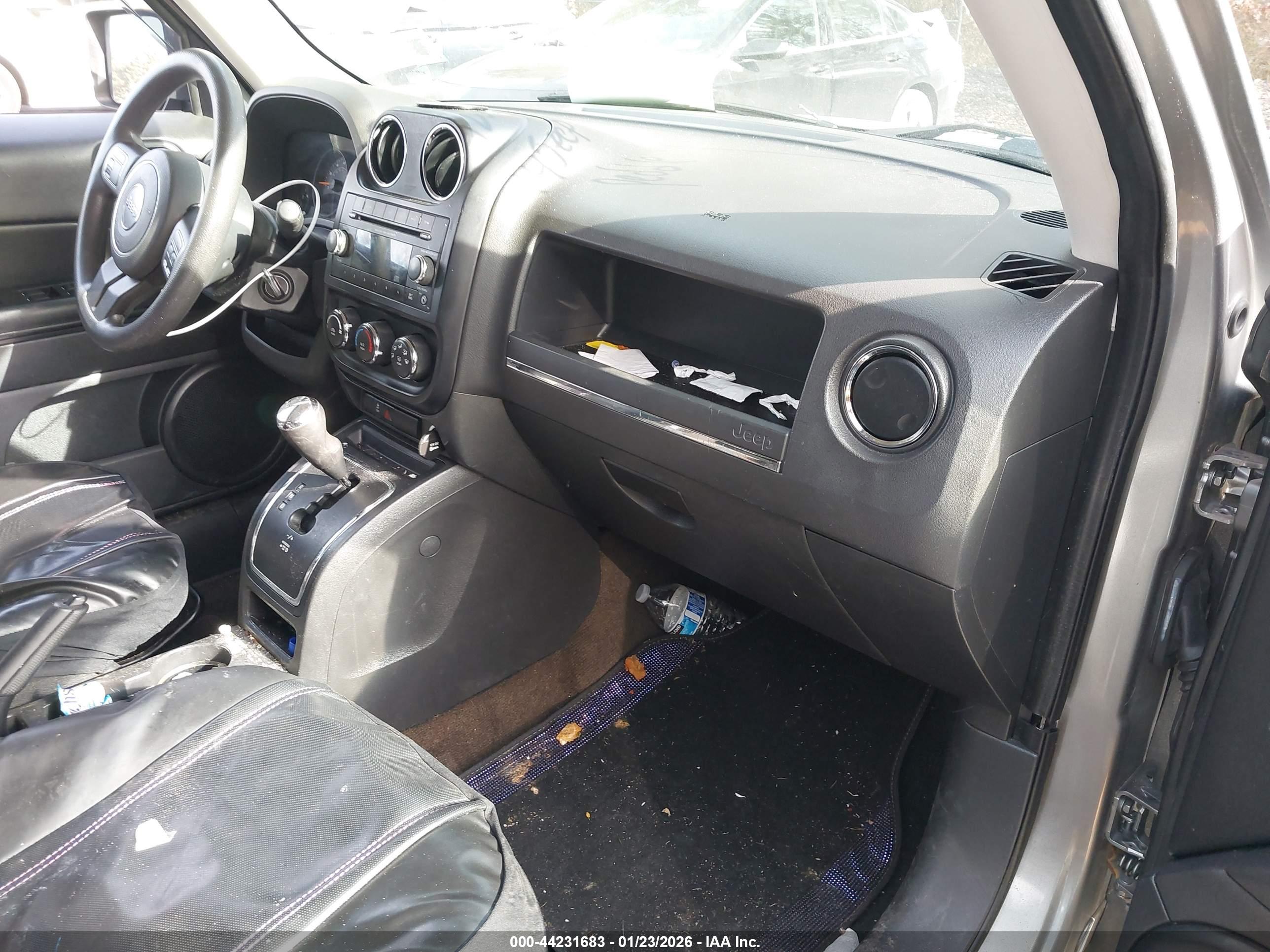 JEEP PATRIOT image 5