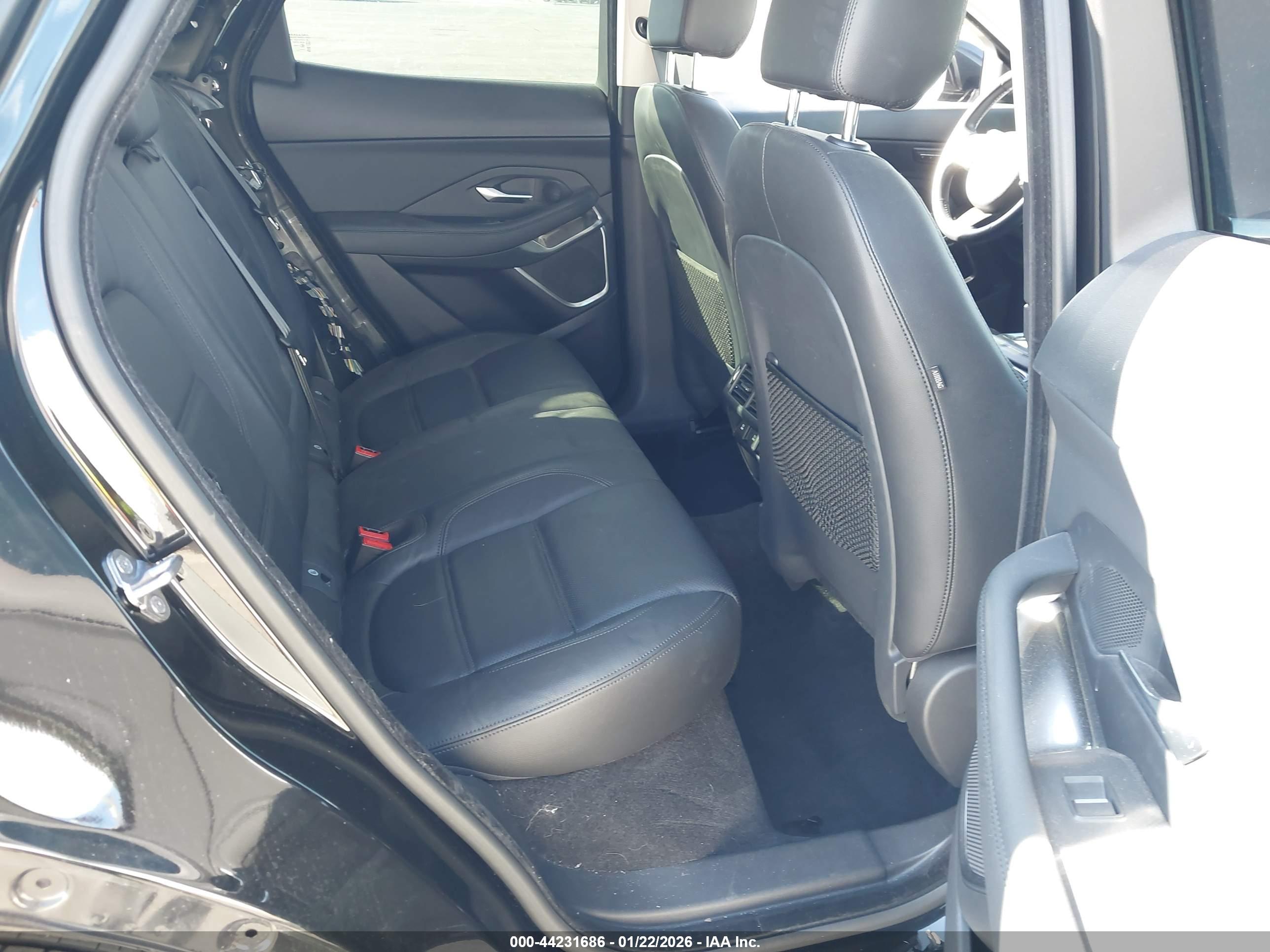 JAGUAR E-PACE image 8