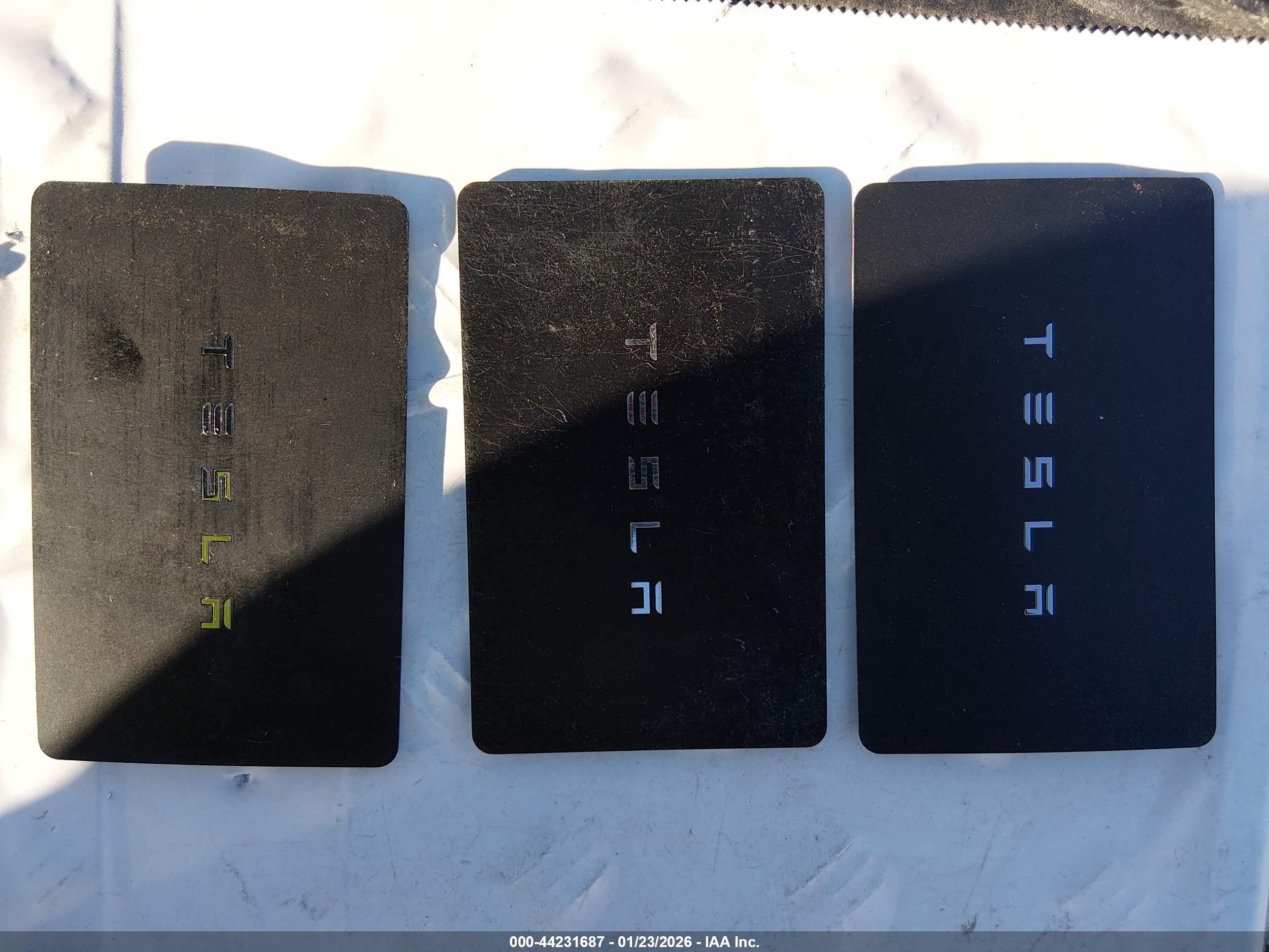 TESLA MODEL image 11