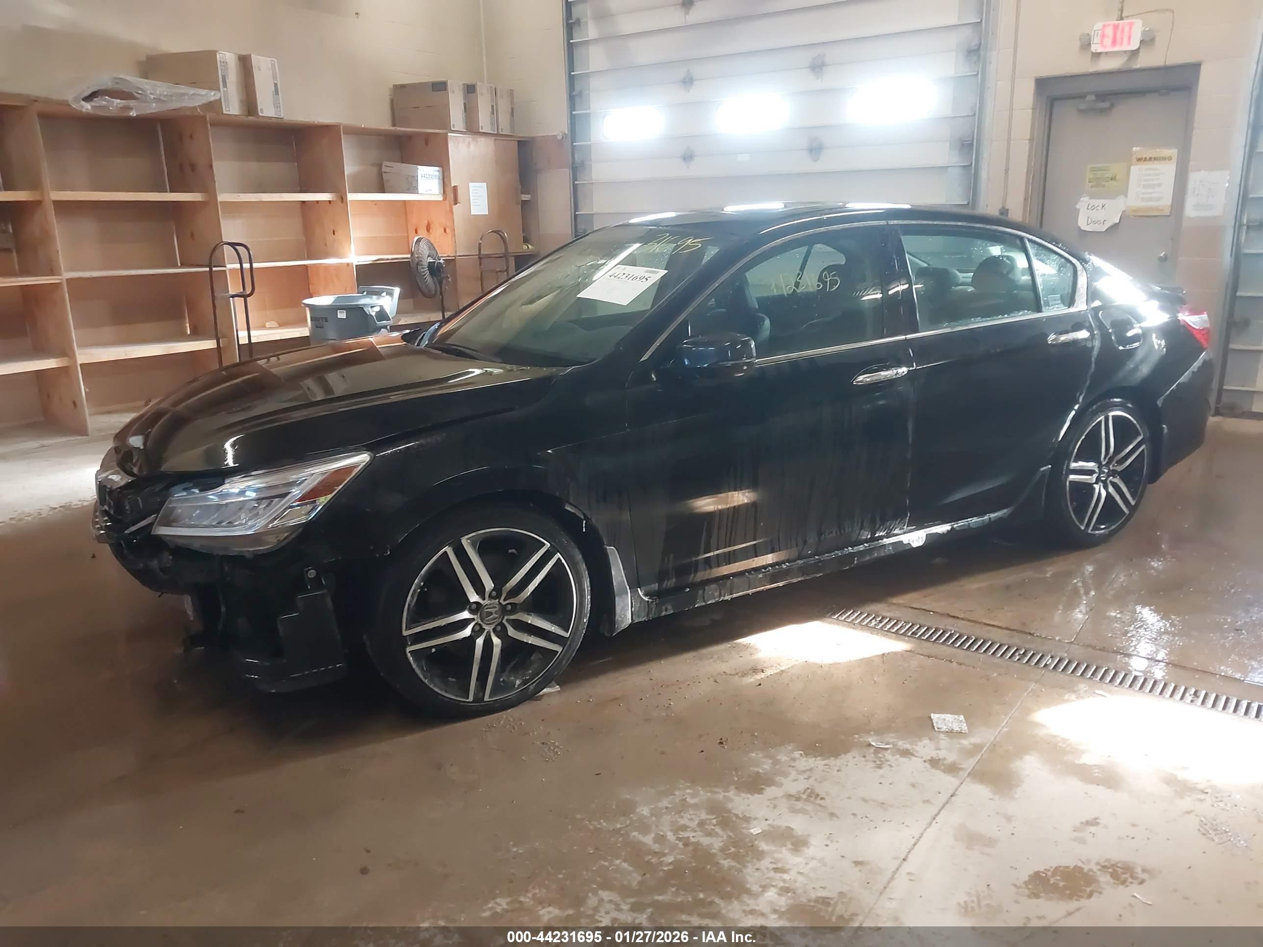 HONDA ACCORD image 2
