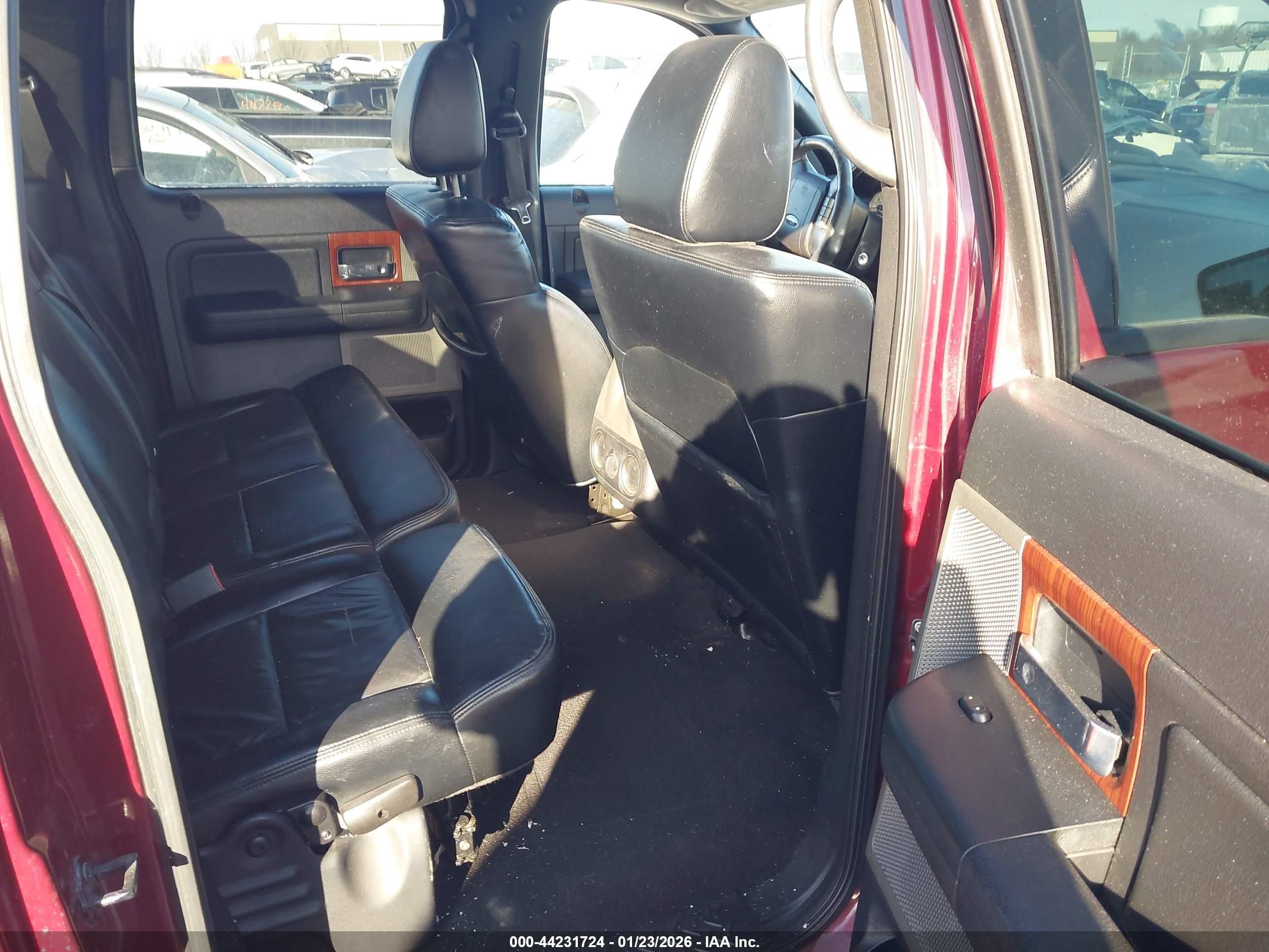 FORD F-150 image 8