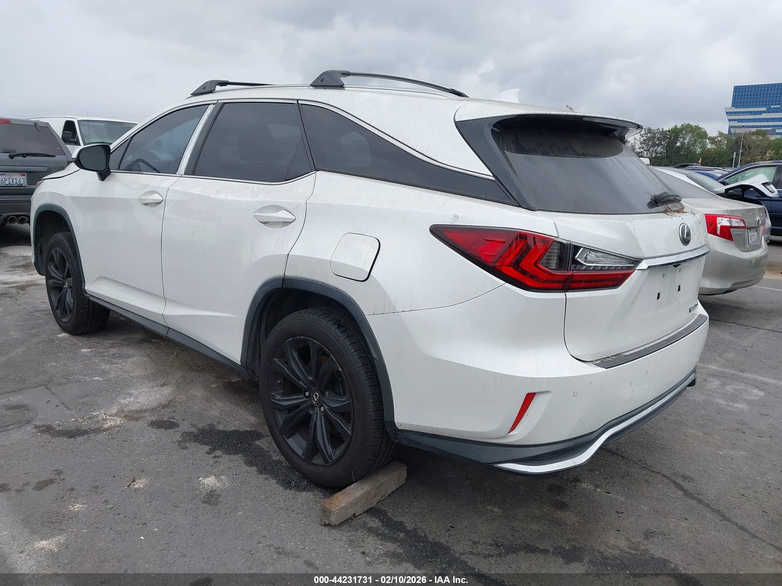 LEXUS RX image 3