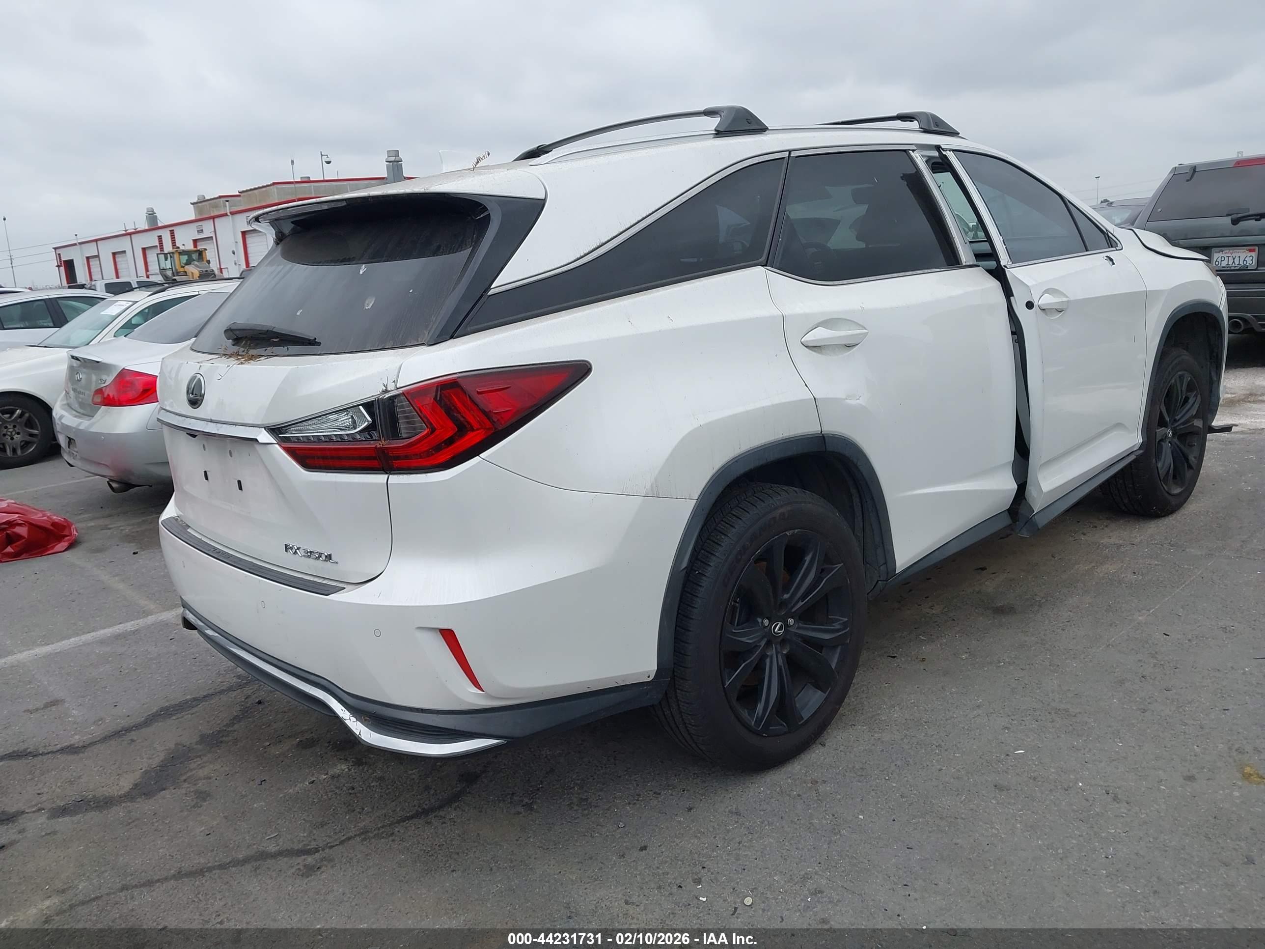 LEXUS RX image 4