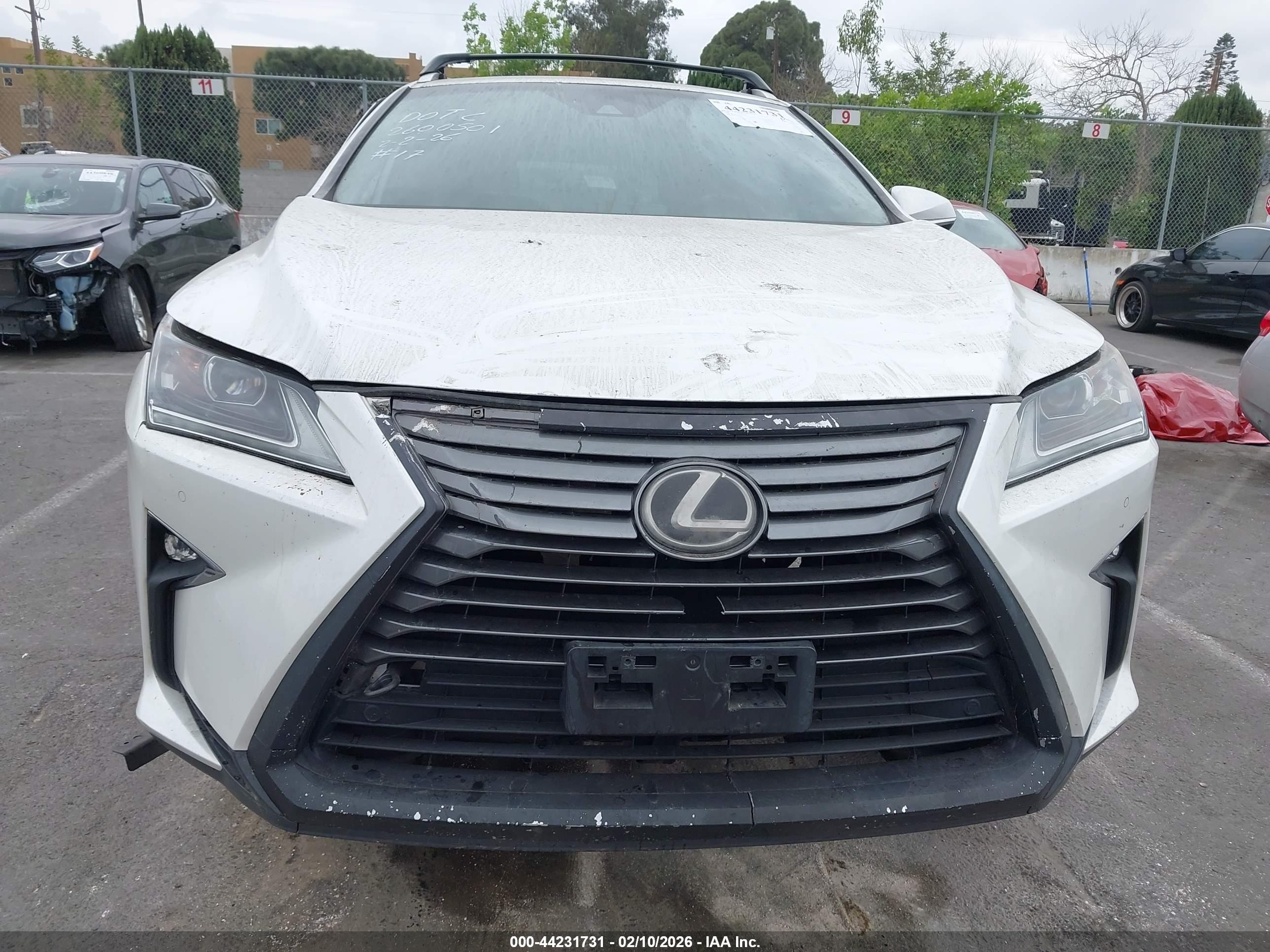 LEXUS RX image 6