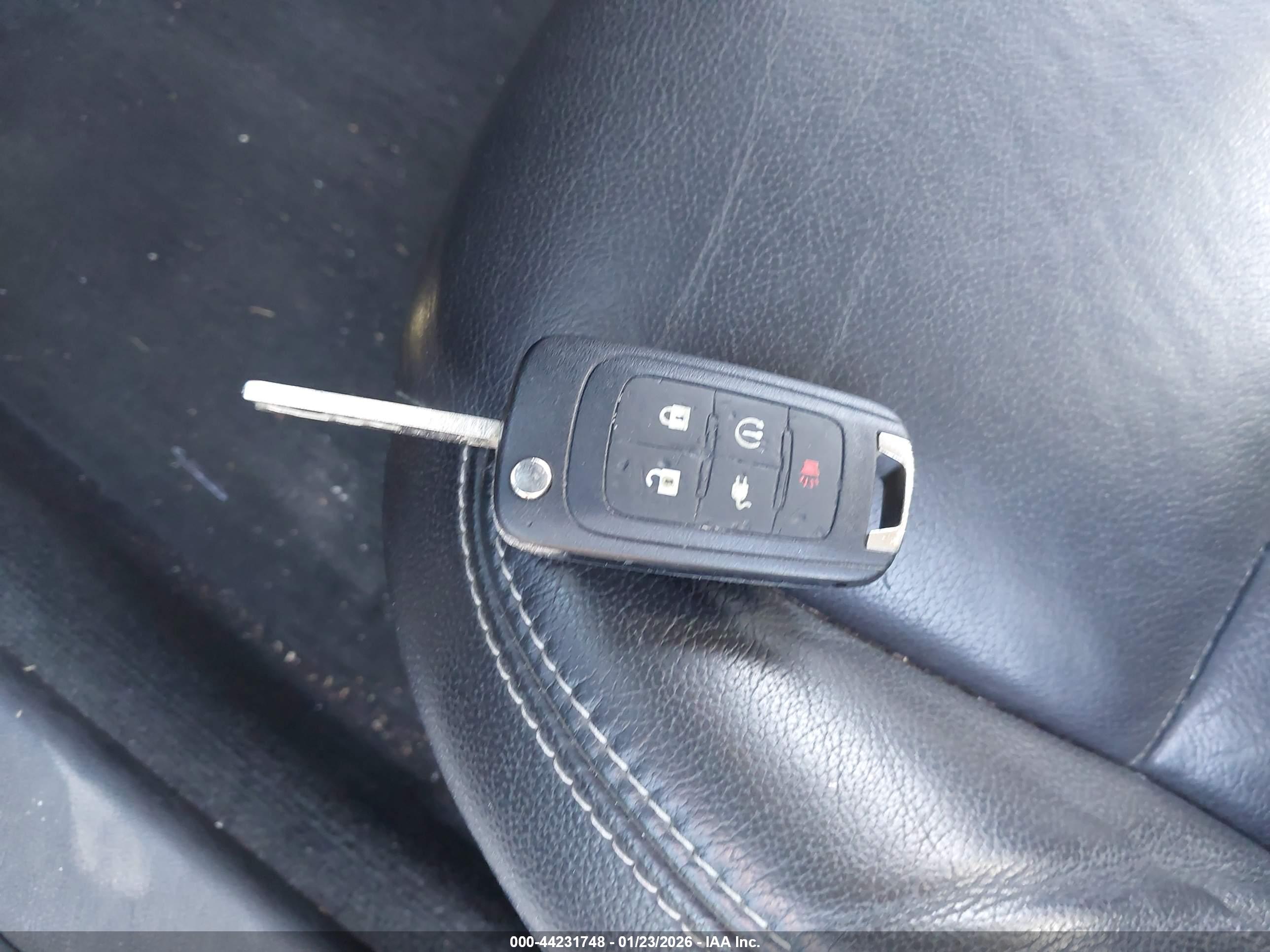 CHEVROLET VOLT image 11