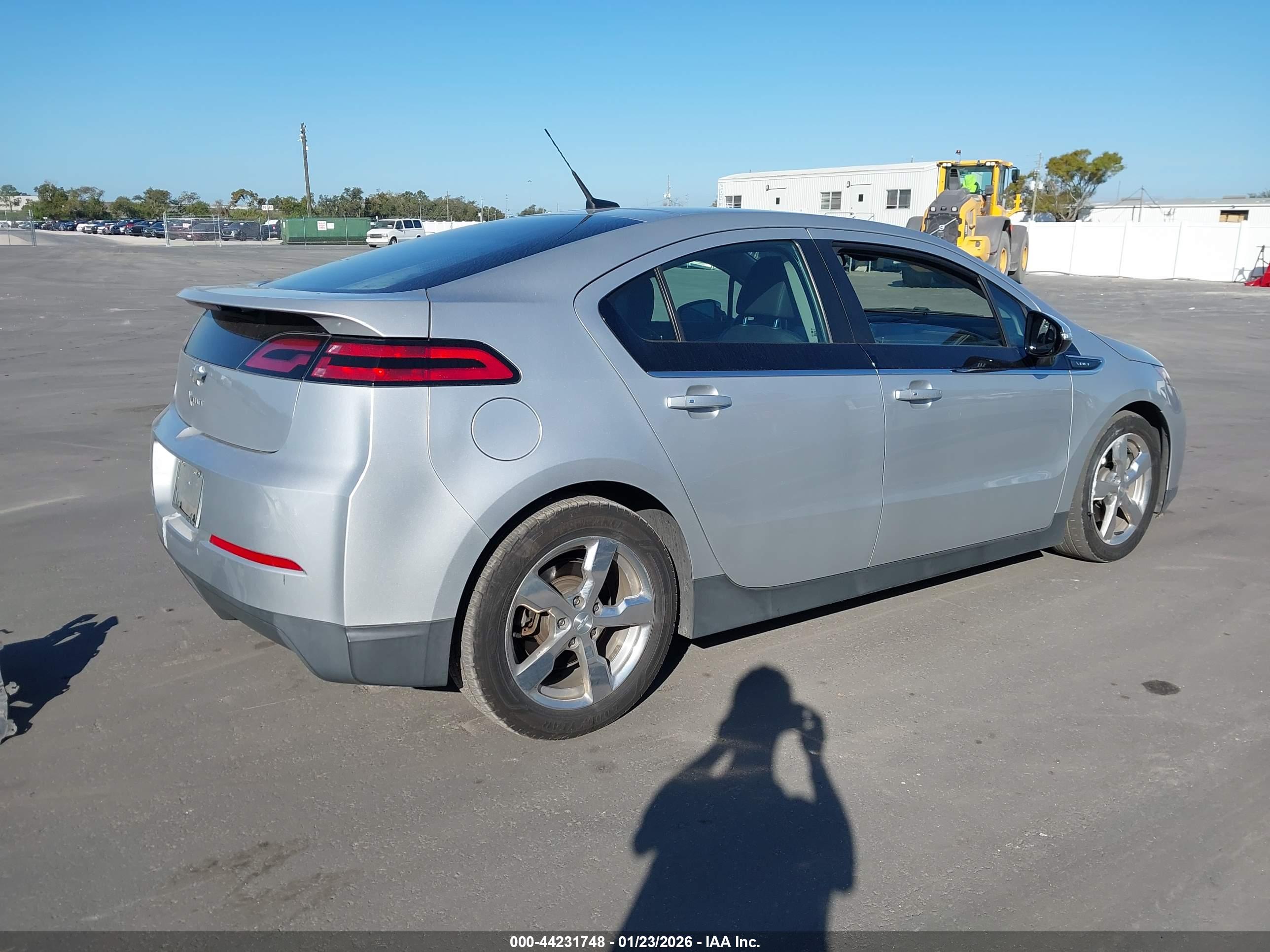 CHEVROLET VOLT image 4