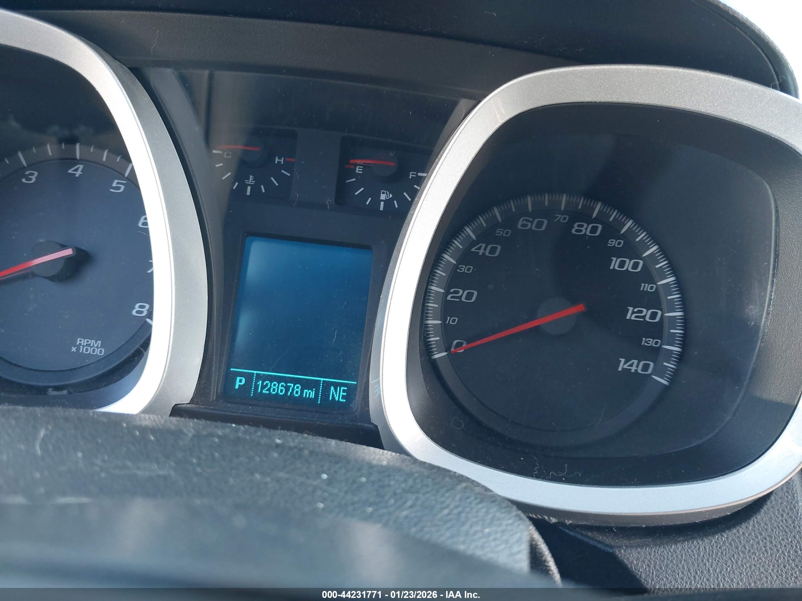 CHEVROLET EQUINOX image 7
