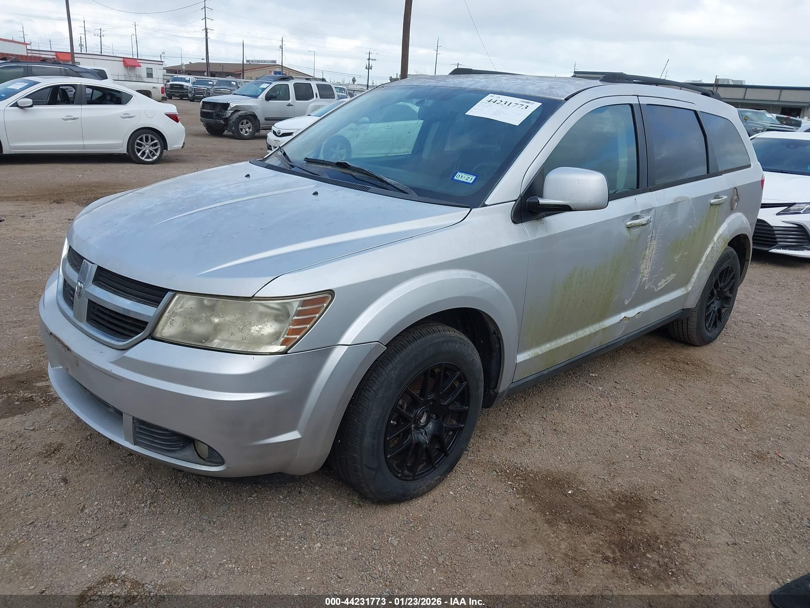 DODGE JOURNEY image 2