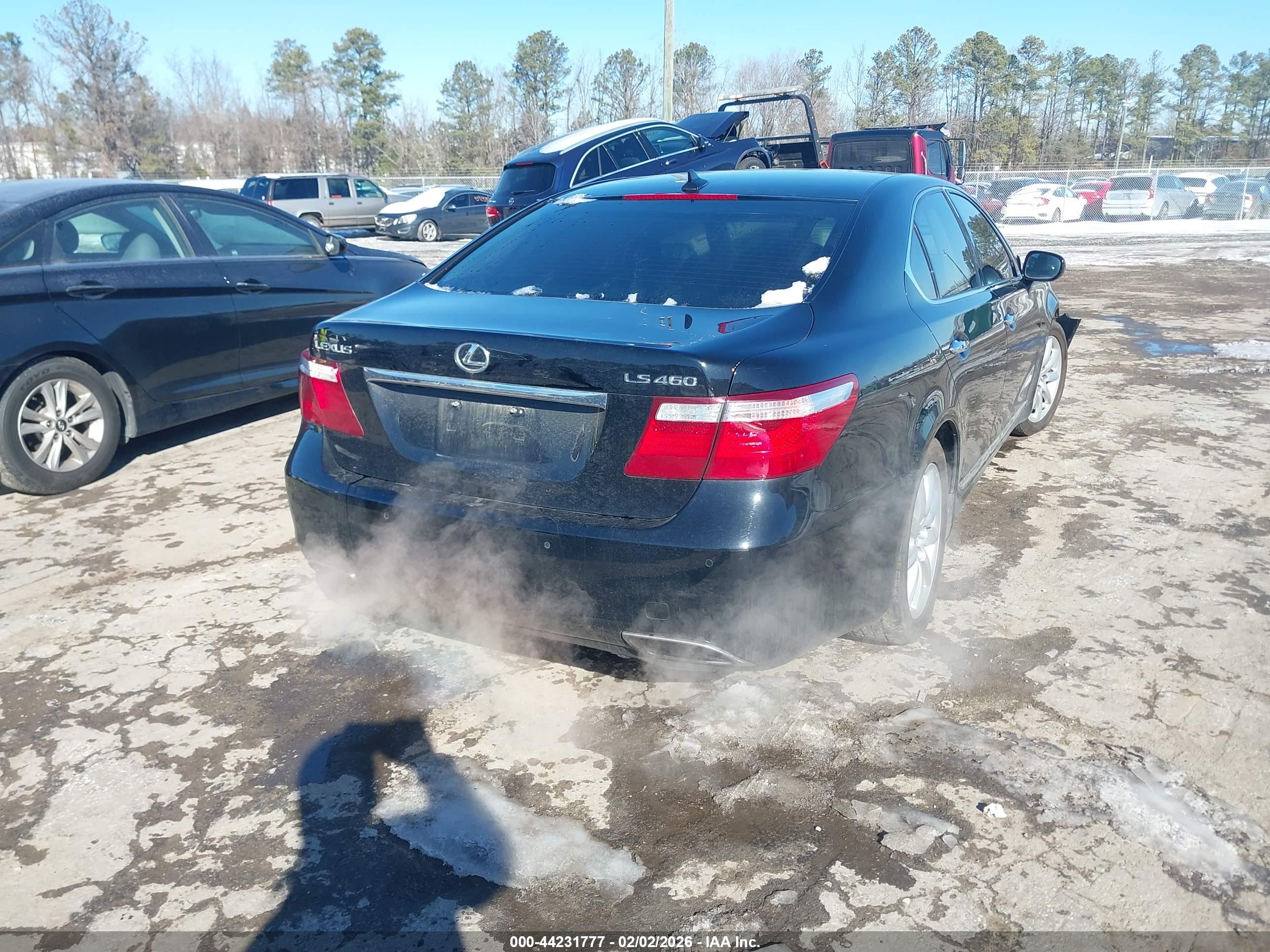 LEXUS LS image 4