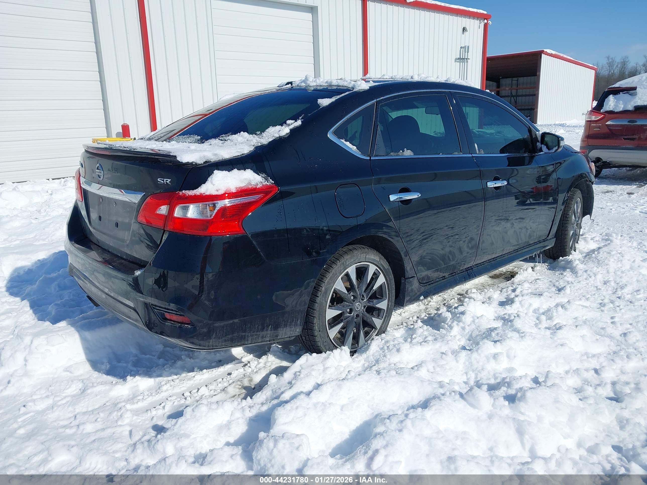 NISSAN SENTRA image 4