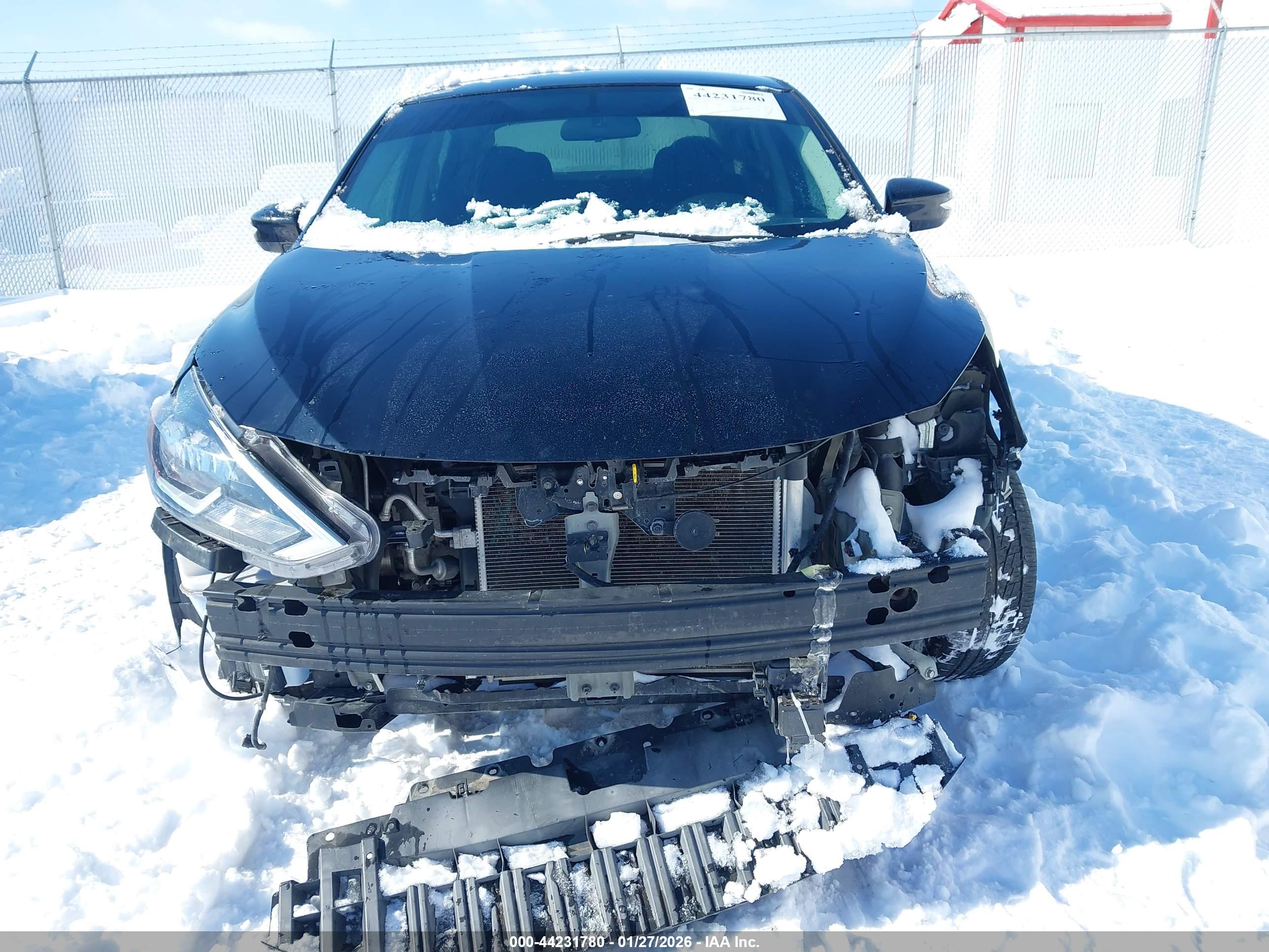 NISSAN SENTRA image 6