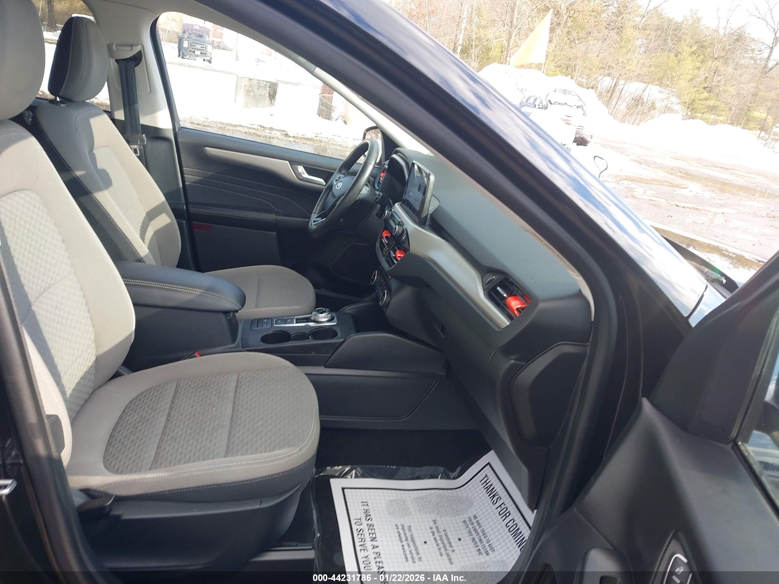 FORD ESCAPE image 5