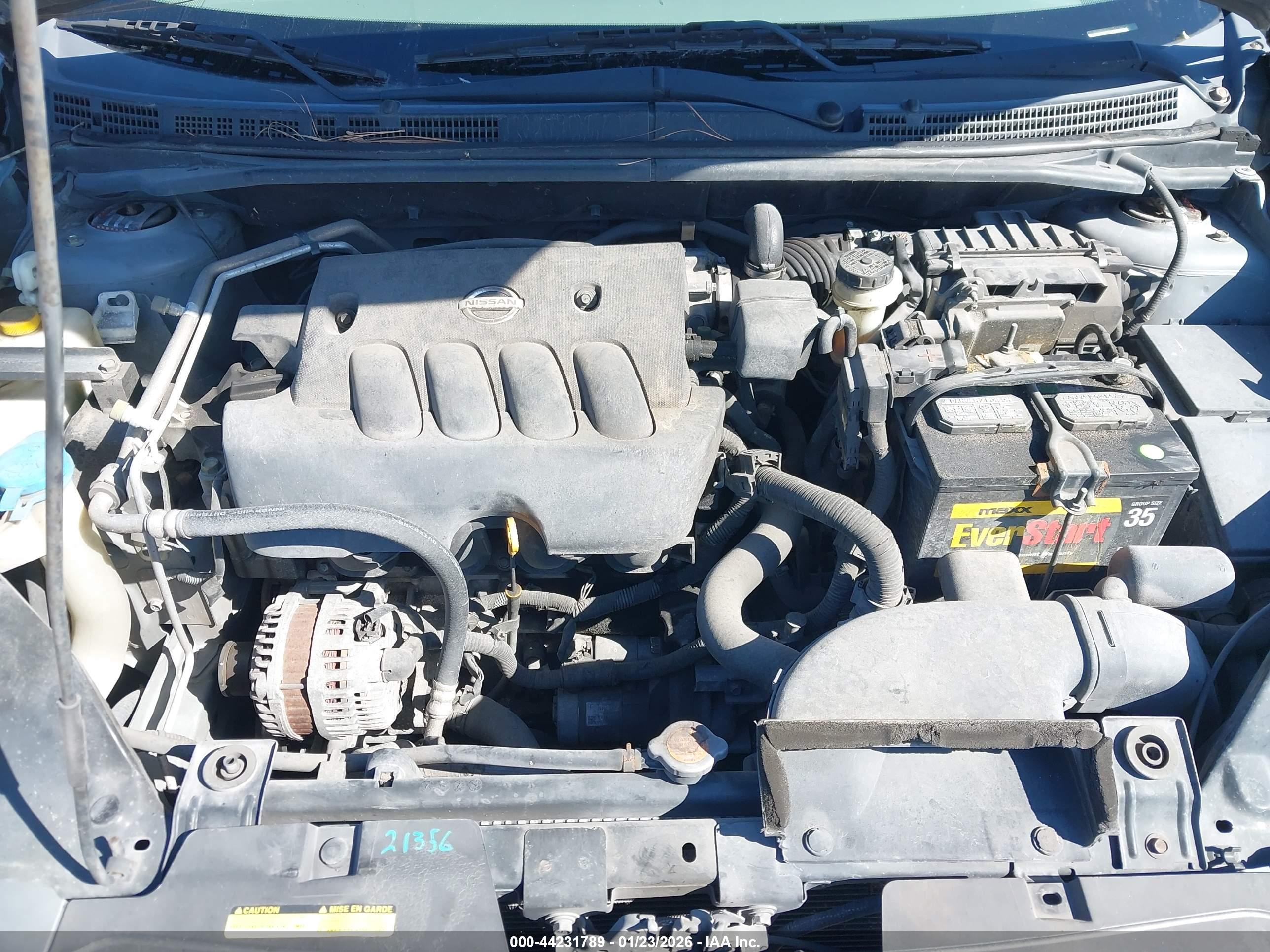 NISSAN SENTRA image 10