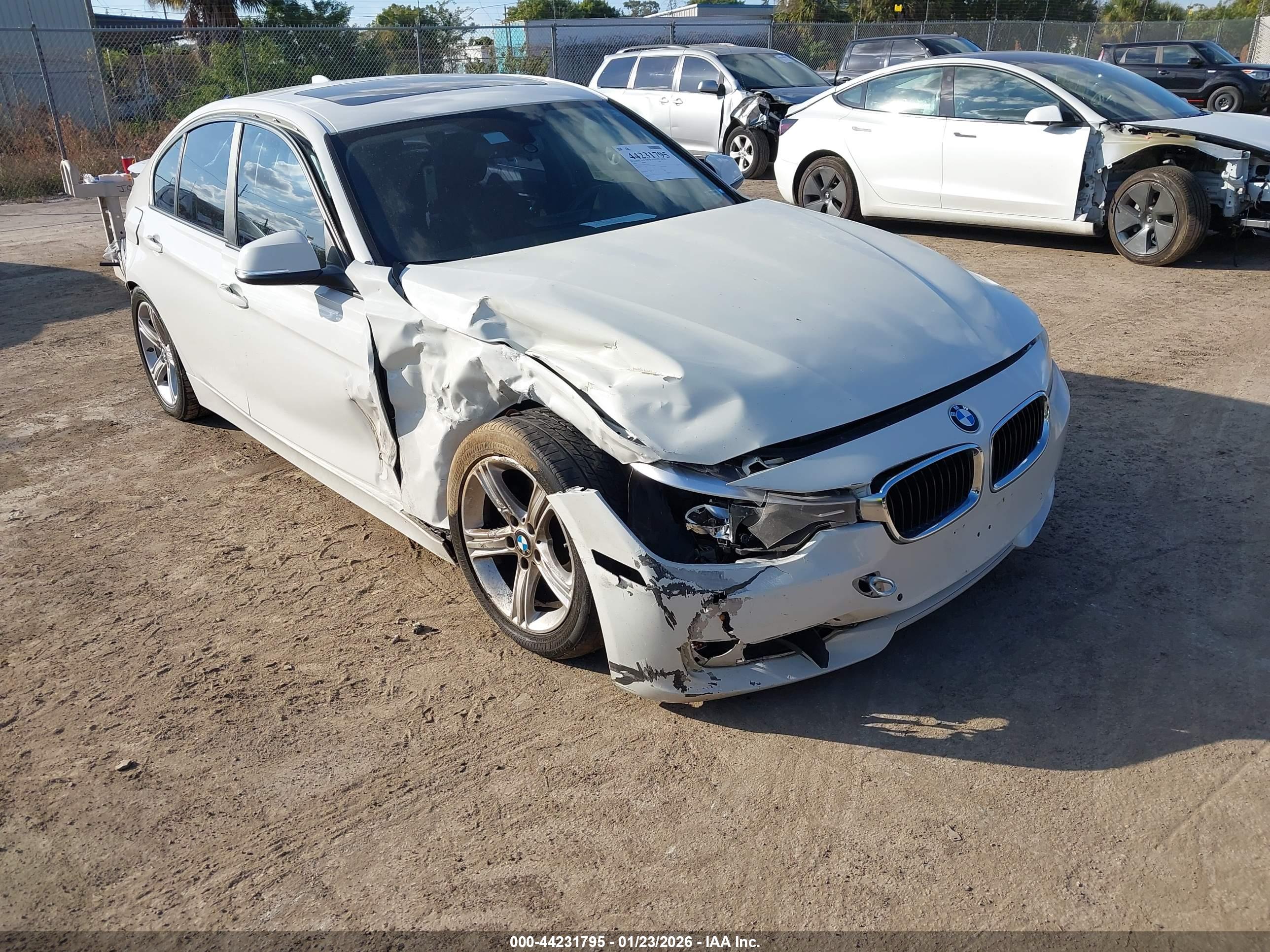 BMW 328I image 6