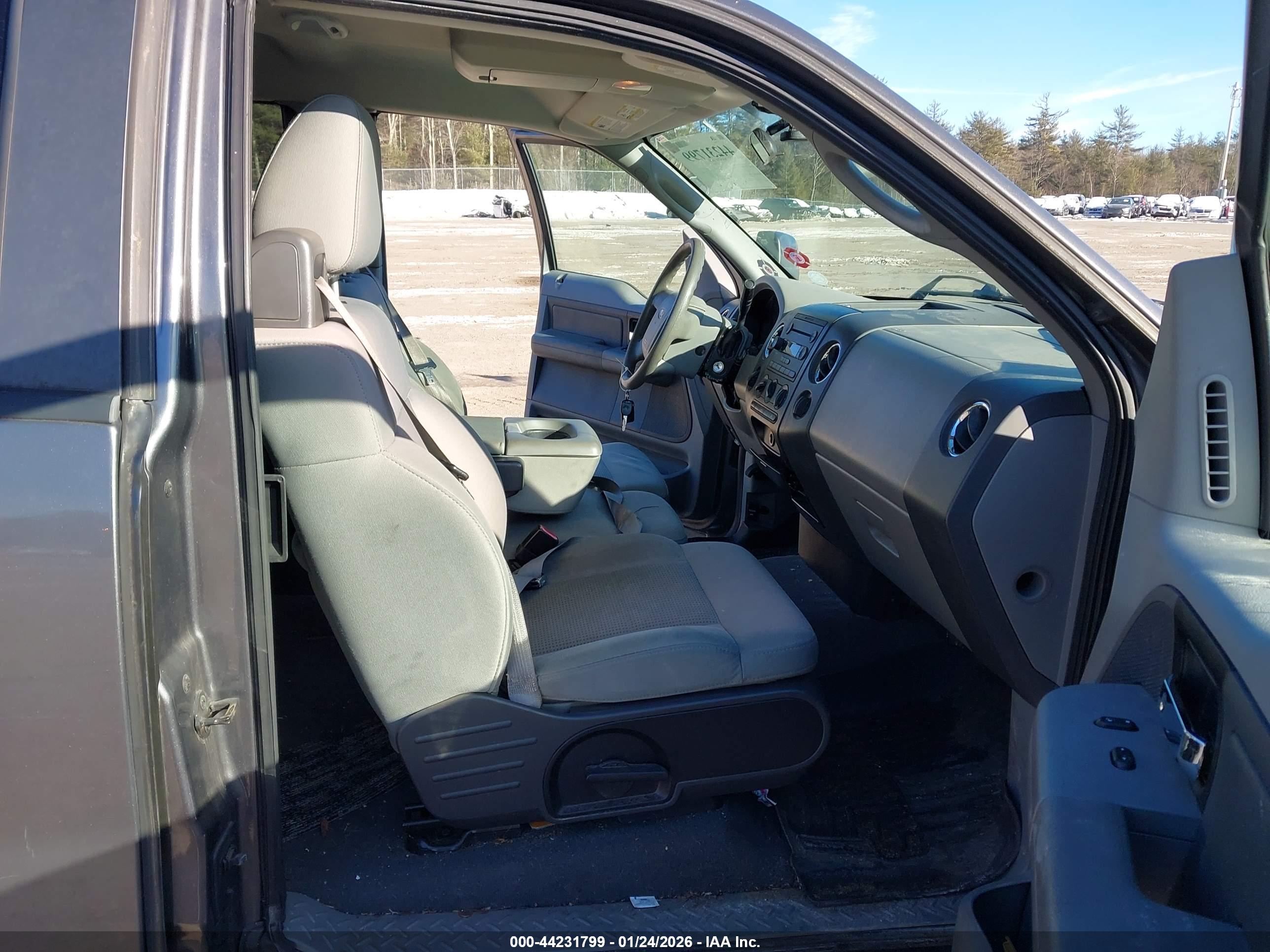 FORD F-150 image 5