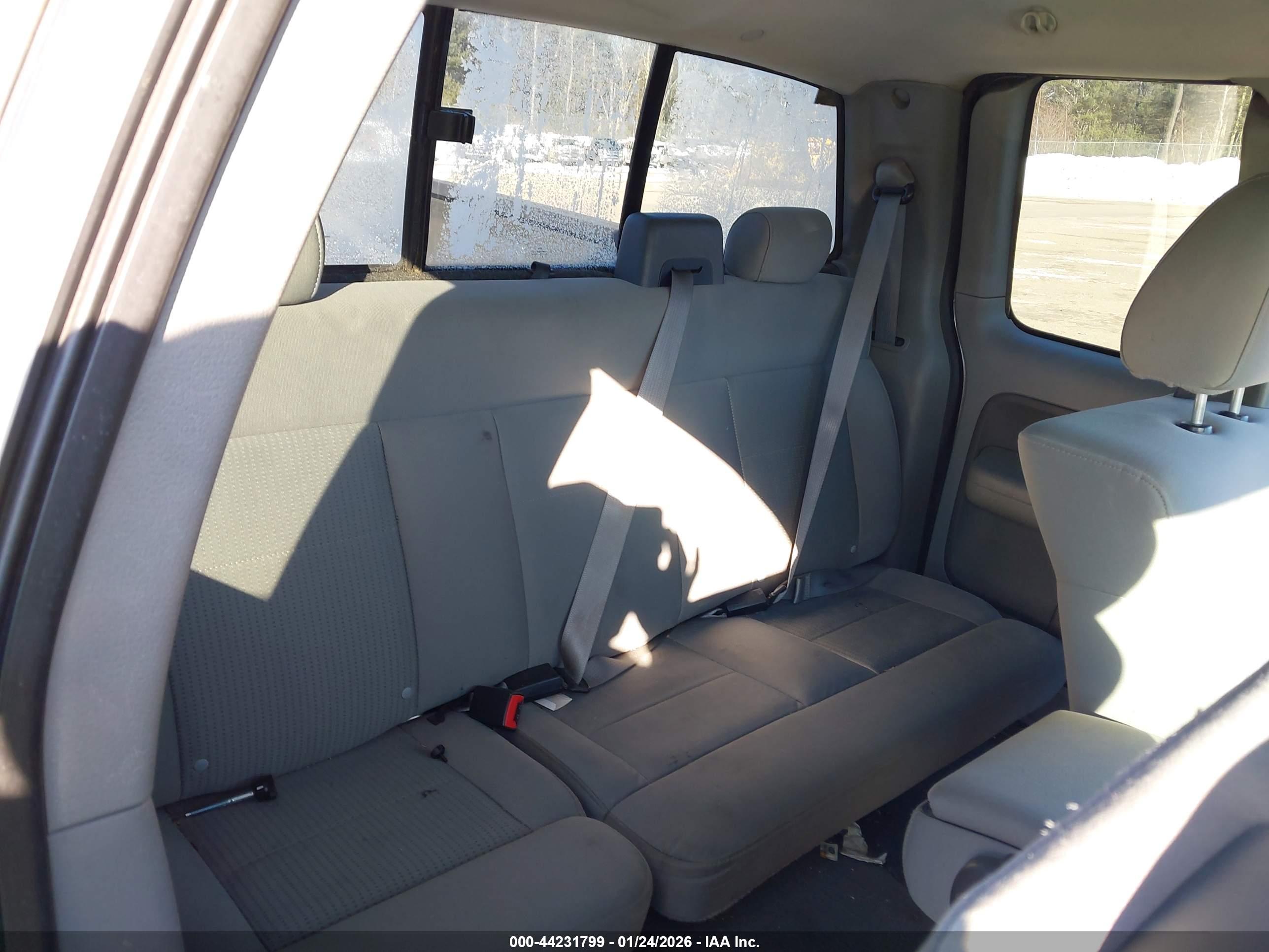 FORD F-150 image 8