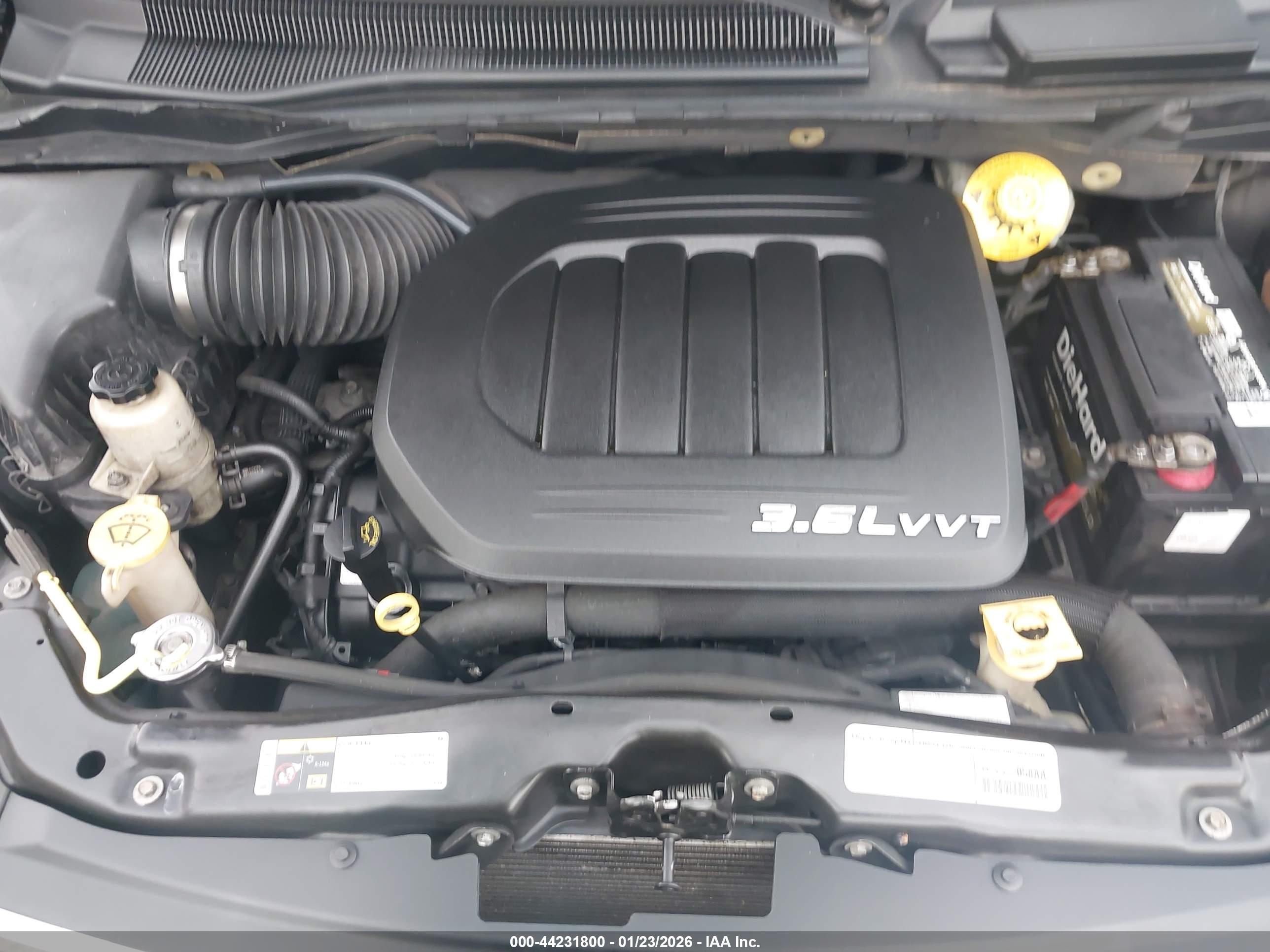 CHRYSLER TOWN image 10