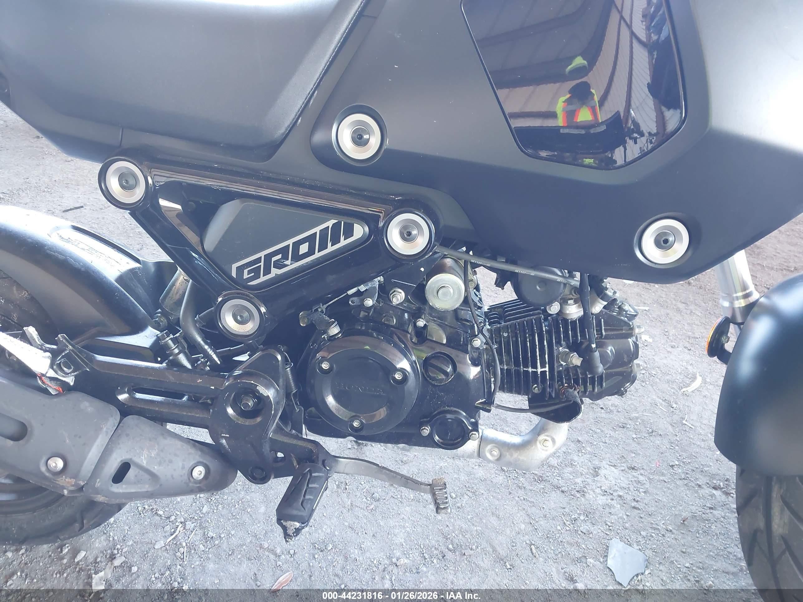 HONDA GROM image 8