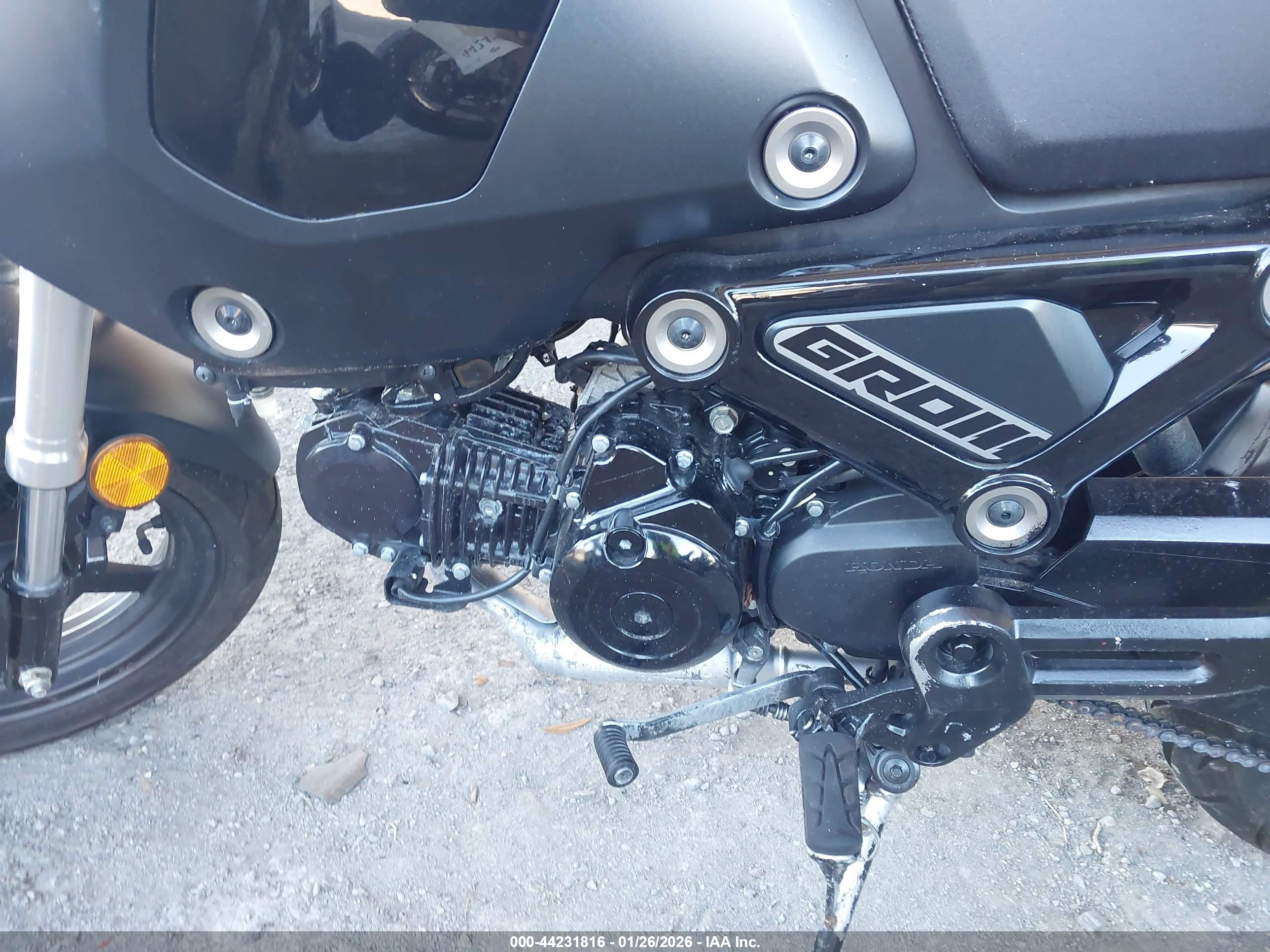 HONDA GROM image 9