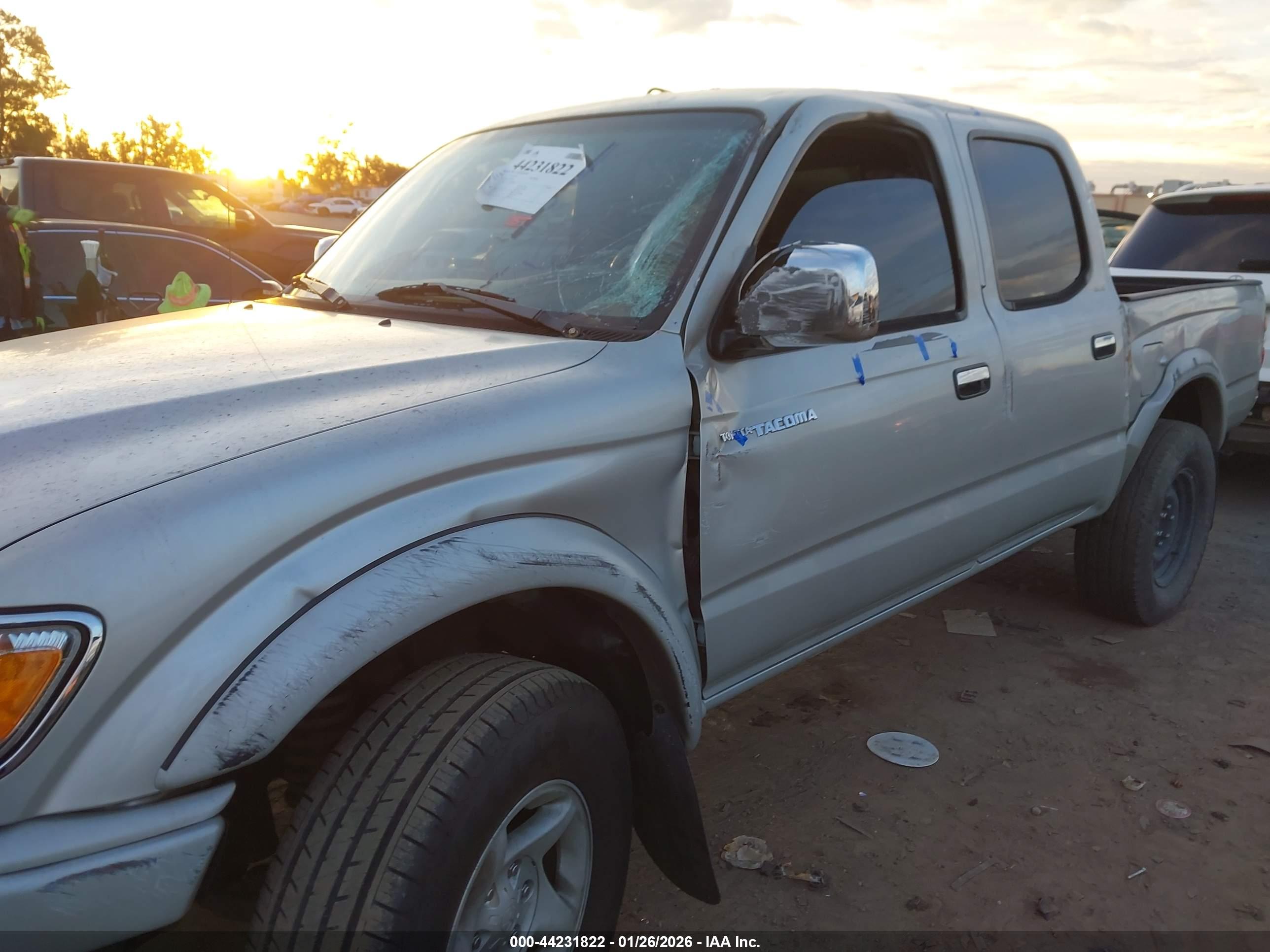 TOYOTA TACOMA image 6