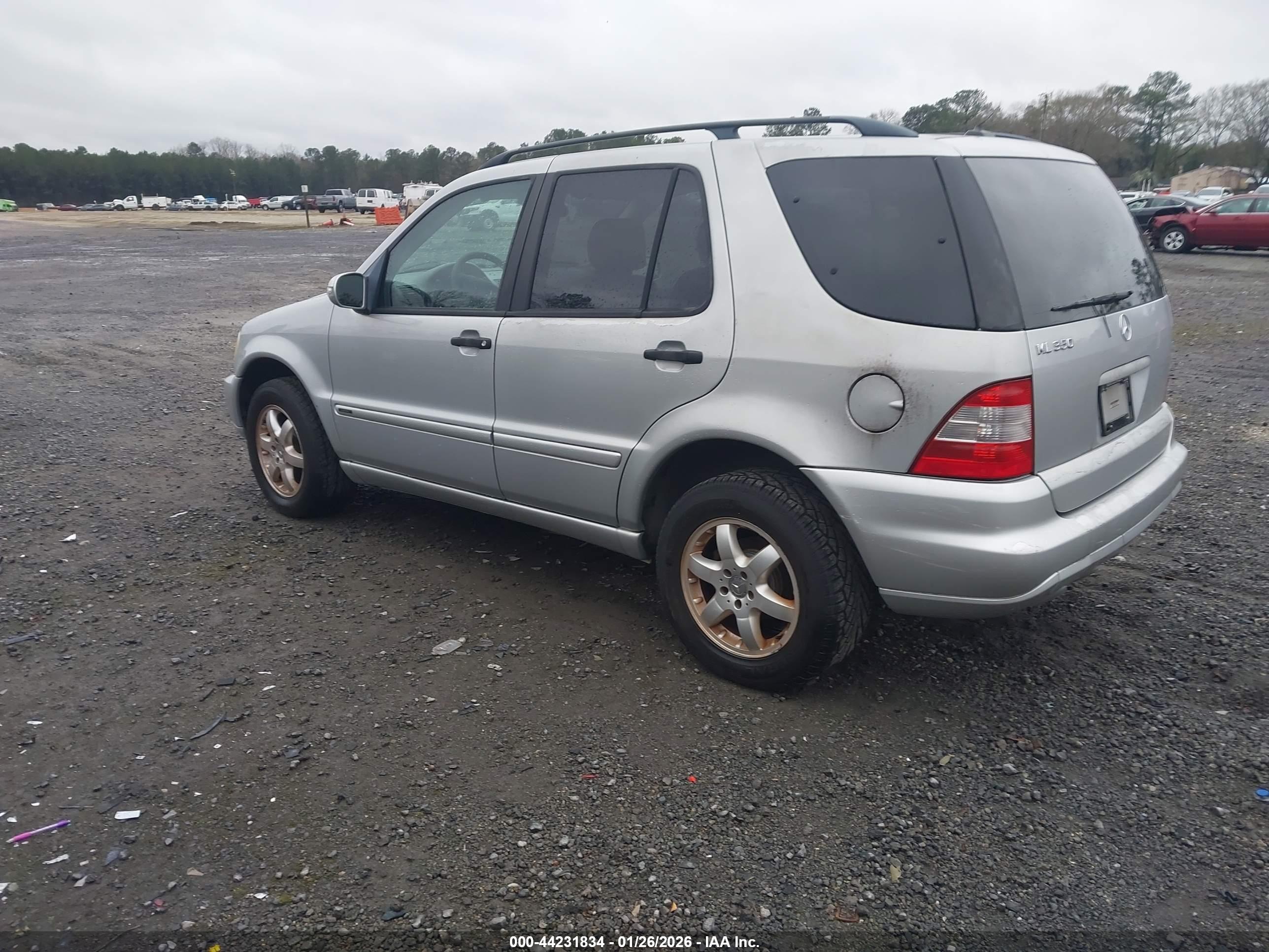 MERCEDES-BENZ ML image 3
