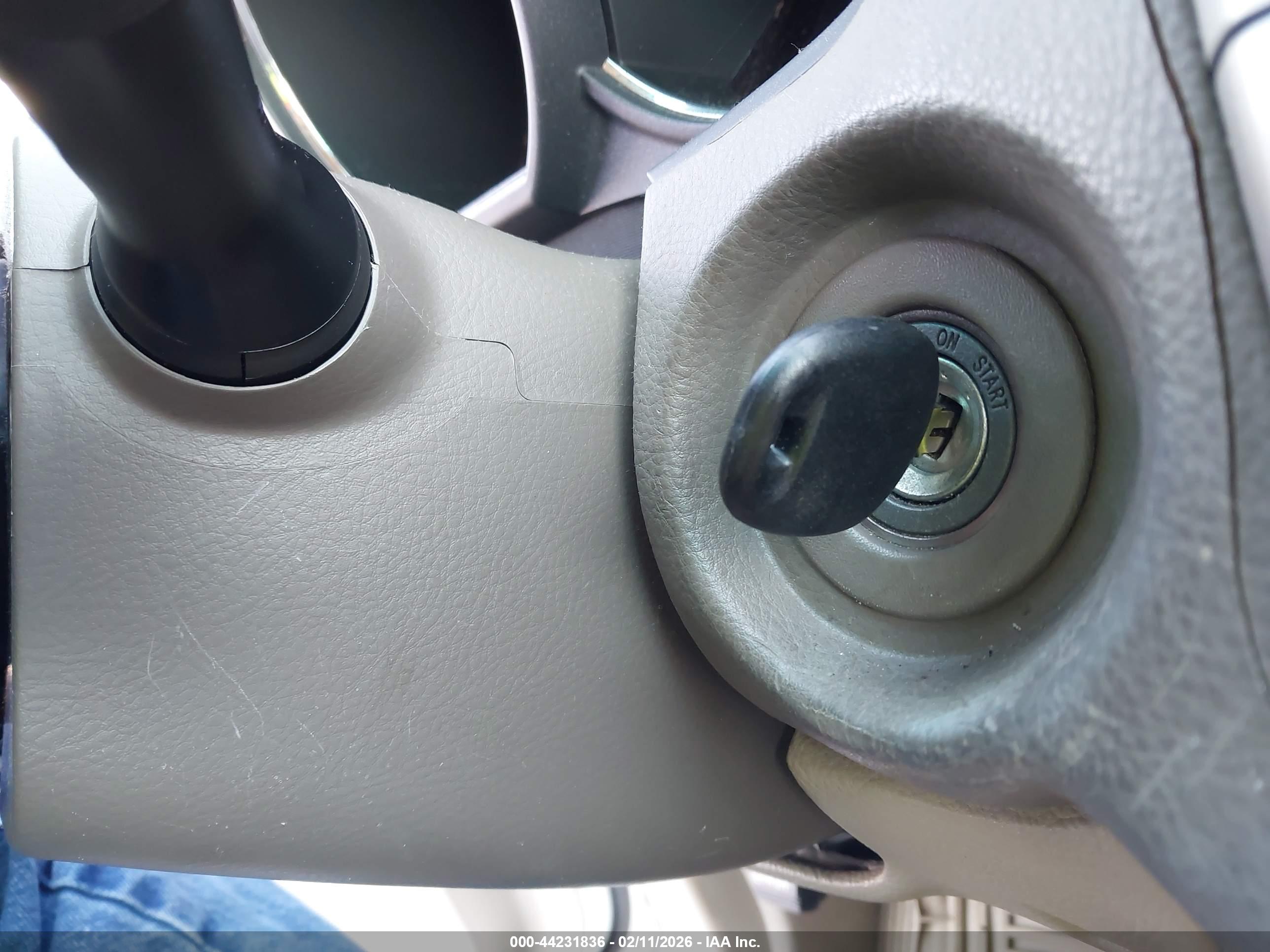 LEXUS RX image 11