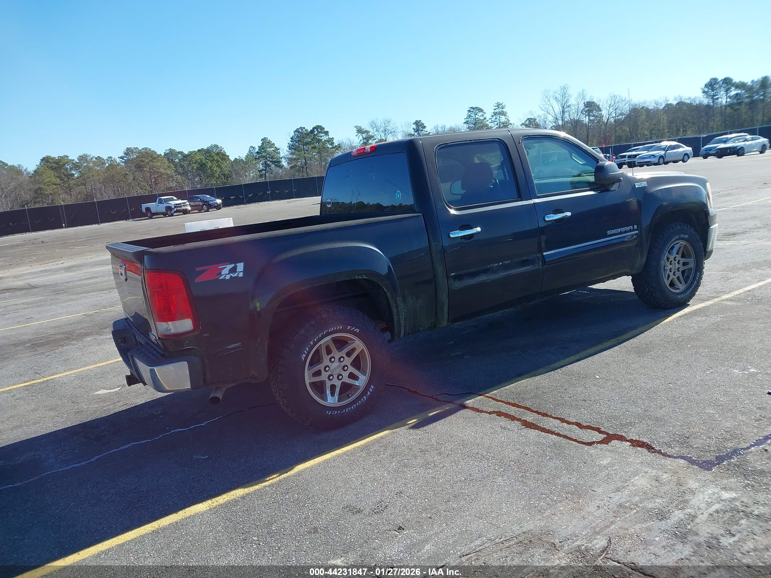 GMC SIERRA image 4