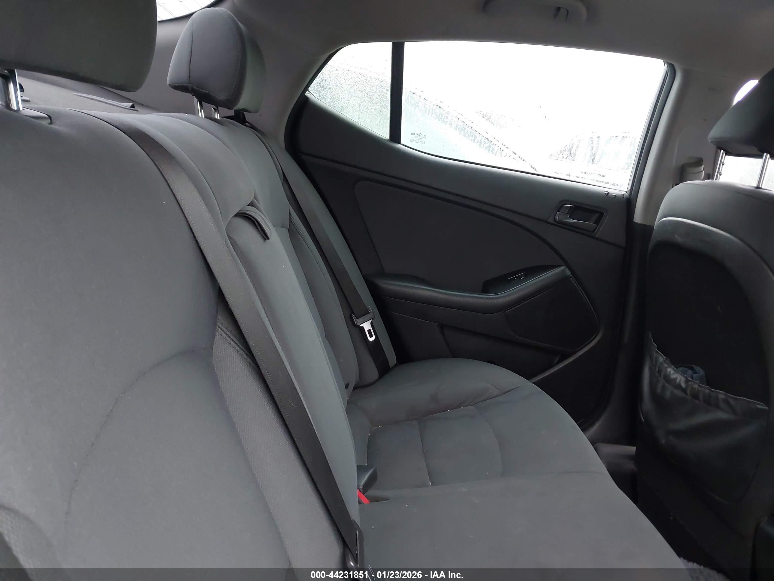 KIA OPTIMA image 8