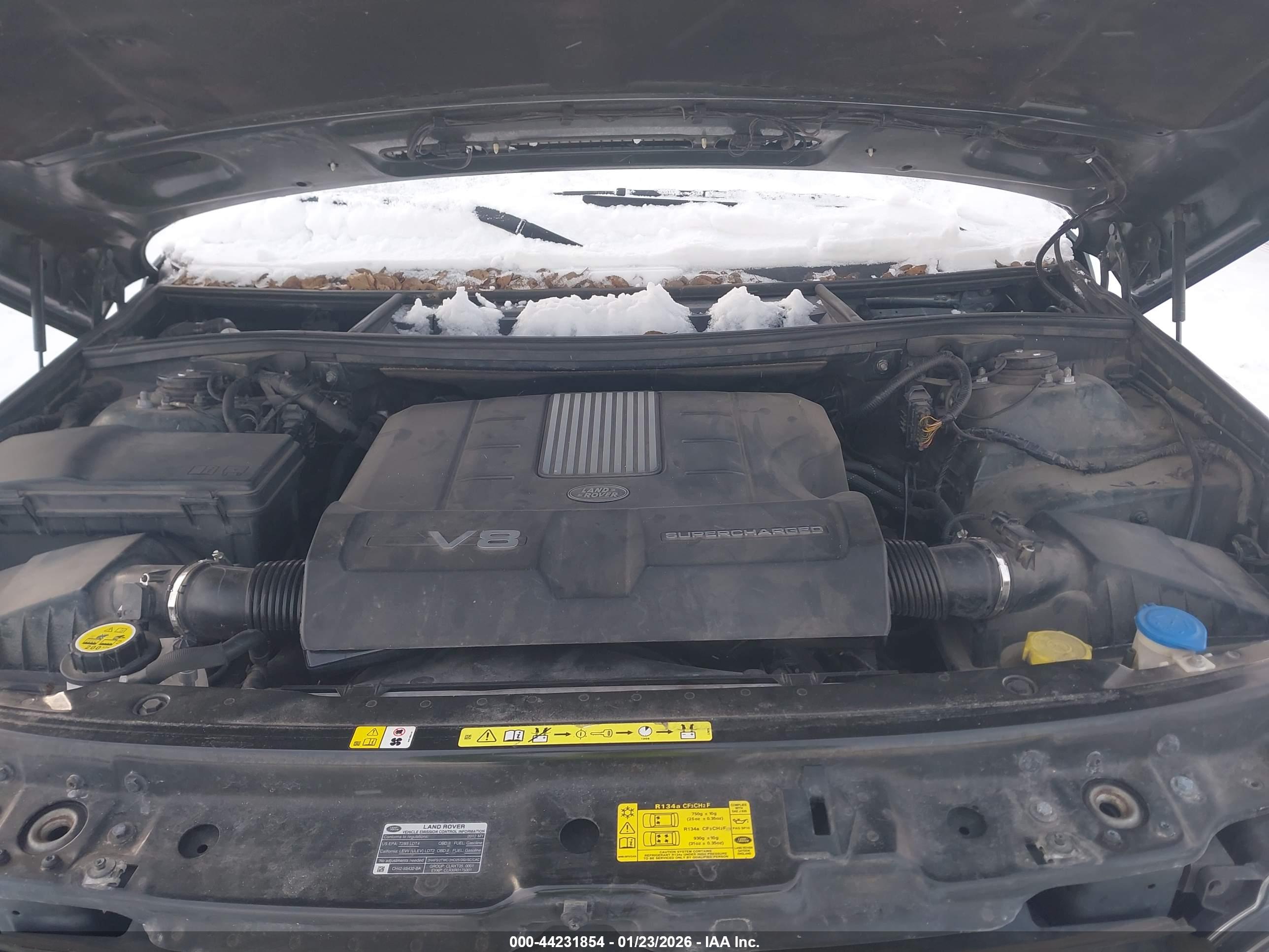LAND ROVER image 10