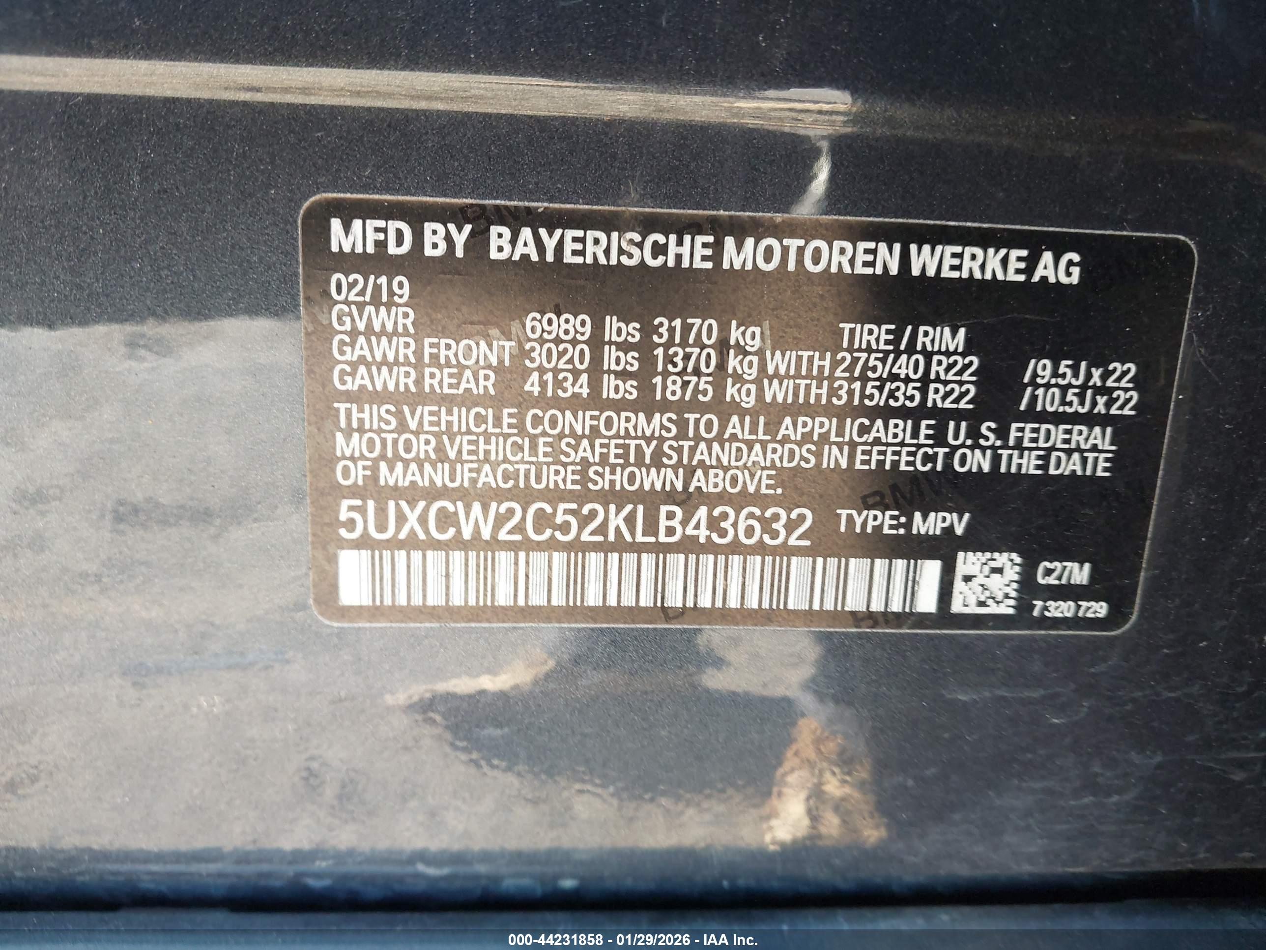 BMW X7 image 9
