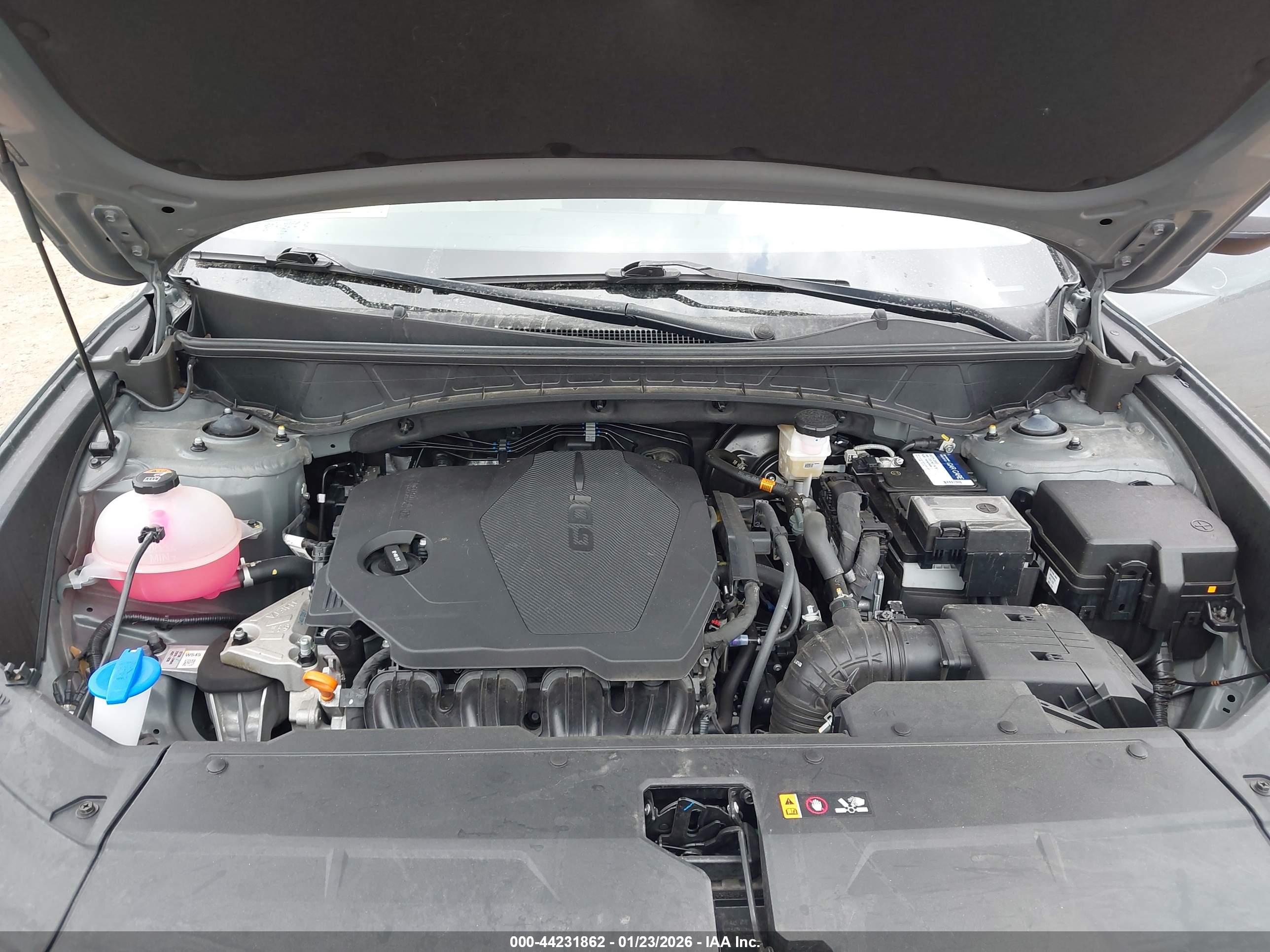 HYUNDAI TUCSON image 10